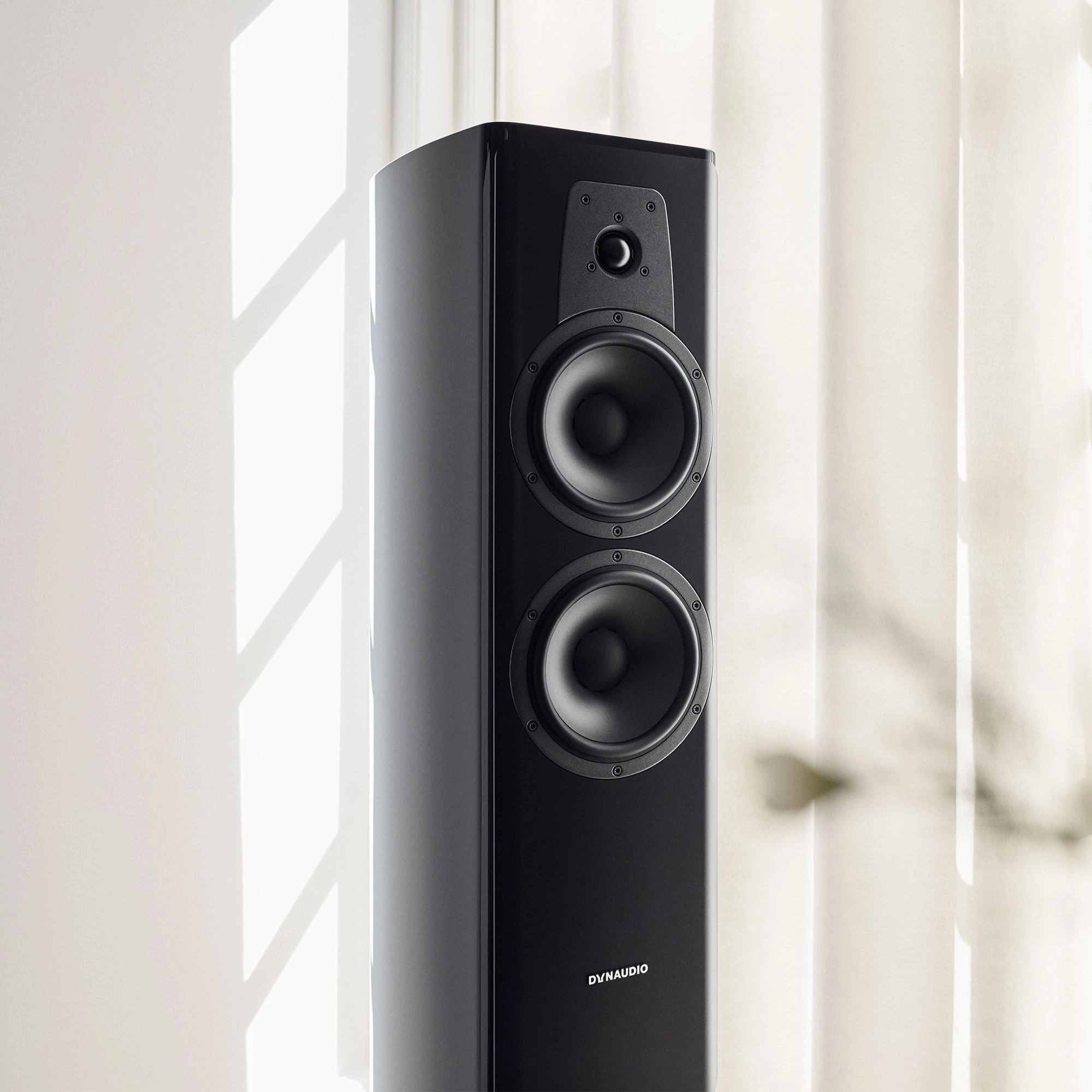 Dynaudio Contour 30i Floorstanding Speakers