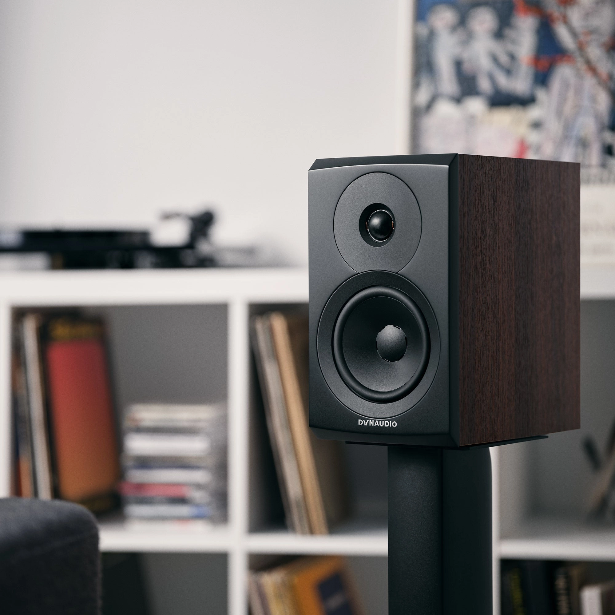 Dynaudio Emit 10 Bookshelf Speakers (B-Stock)