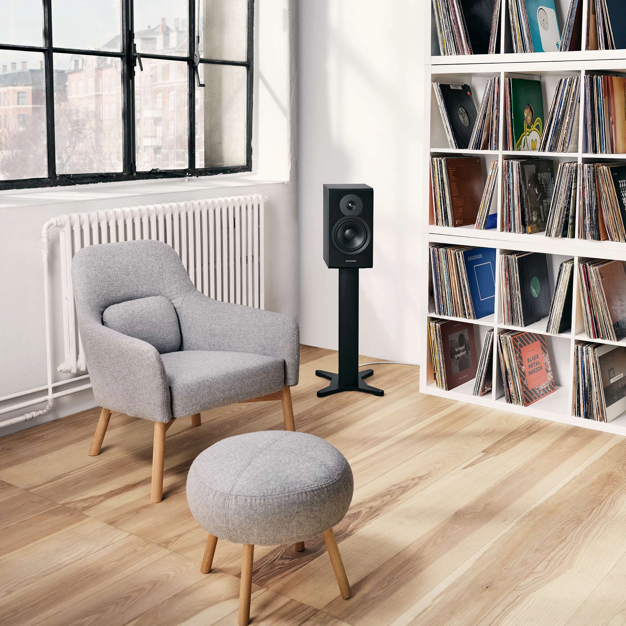 Dynaudio Emit 20 Bookshelf Speakers (B-Stock)