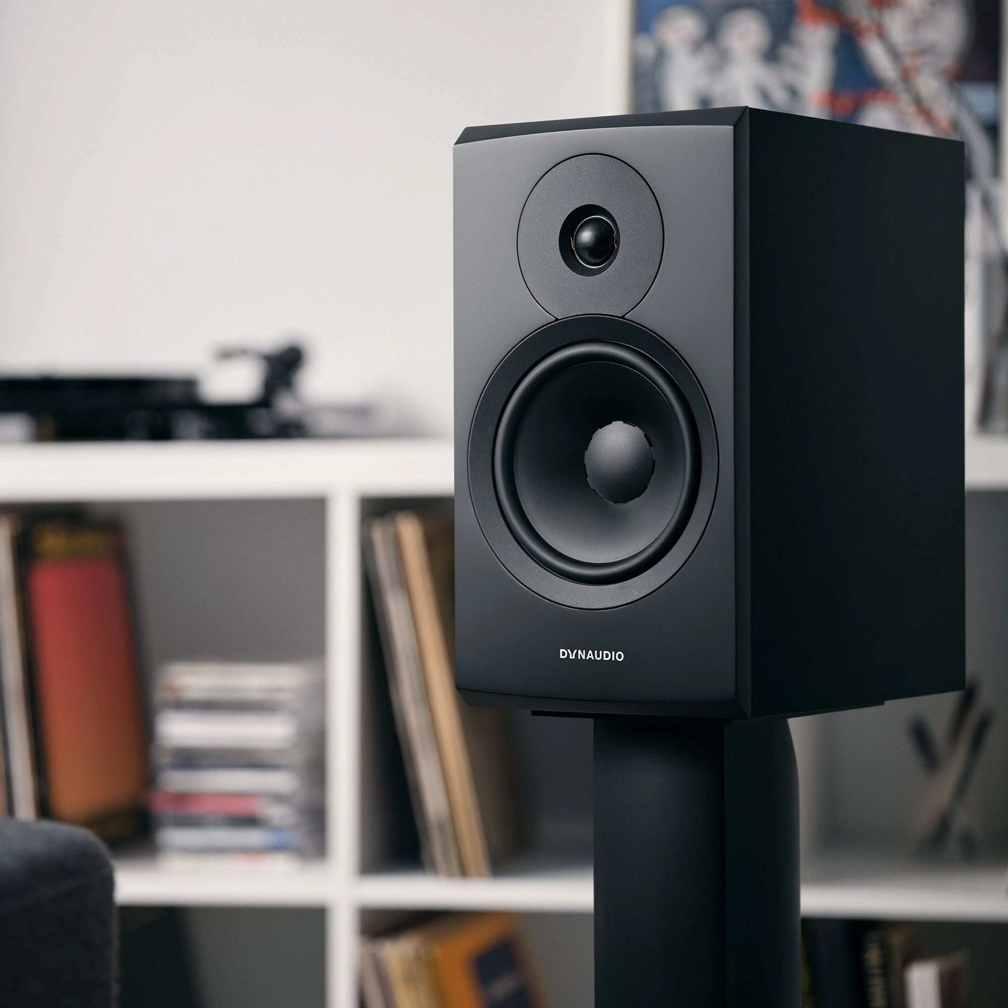 Dynaudio Emit 20 Bookshelf Speakers (B-Stock)