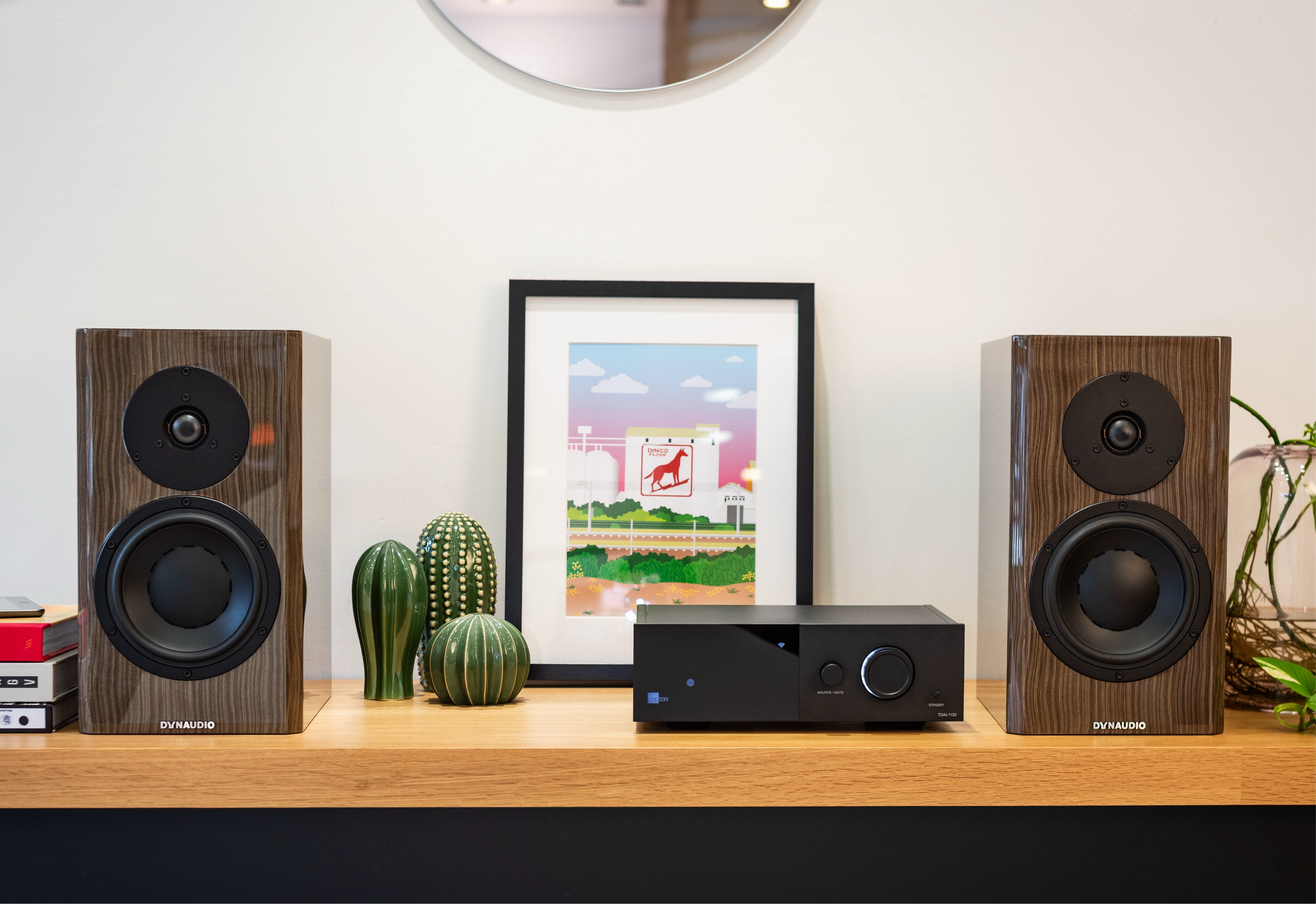 Dynaudio Special Forty & Lyngdorf TDAI-1120 Bundle