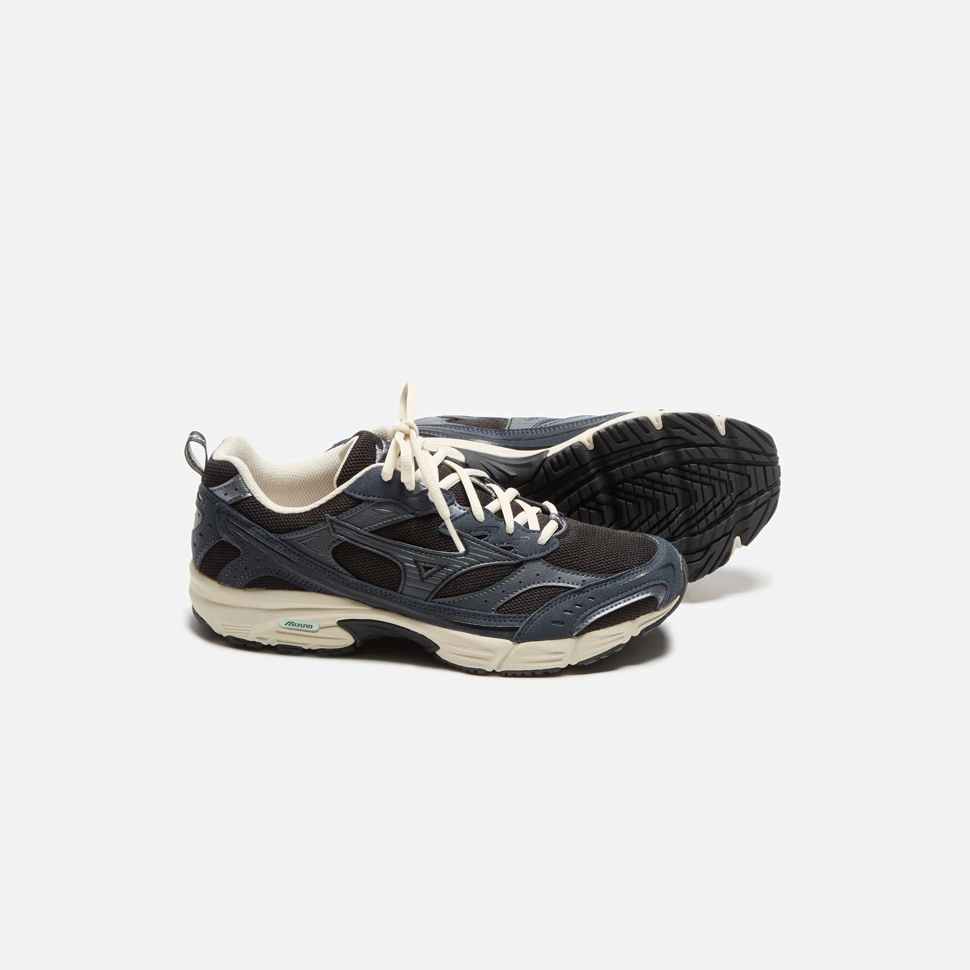 Mizuno Mxr - Black / Ebony / Ice Morning Multi Directional Flexion Lawrencium