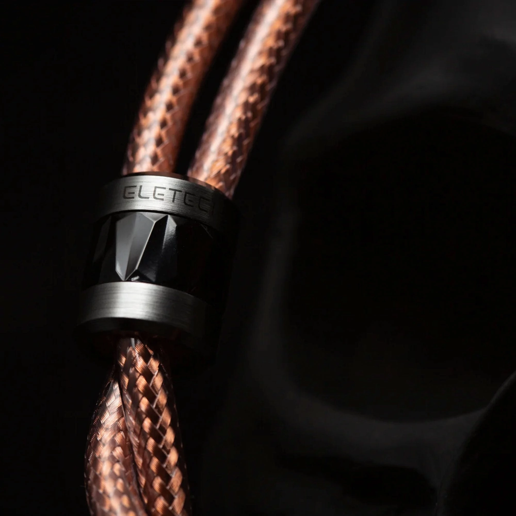 Eletech Inferno Headphone Cable hi-fi streaming amp,hi-fi audio streamer,hi-fi speaker positioning