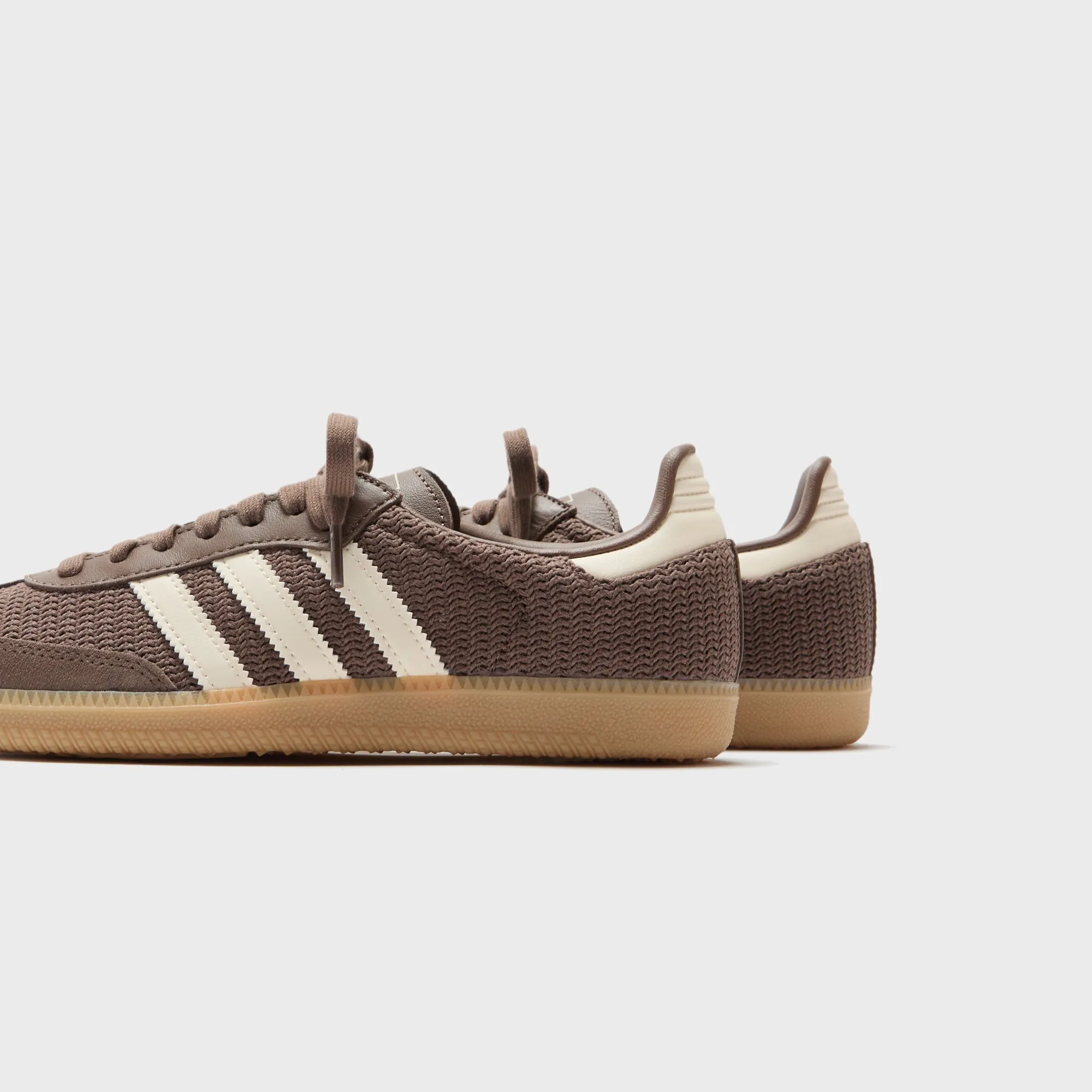 Adidas Samba Og - Earth Strata / Wonder White / Magic Beige Stable Squat Fashion In Use Comfort