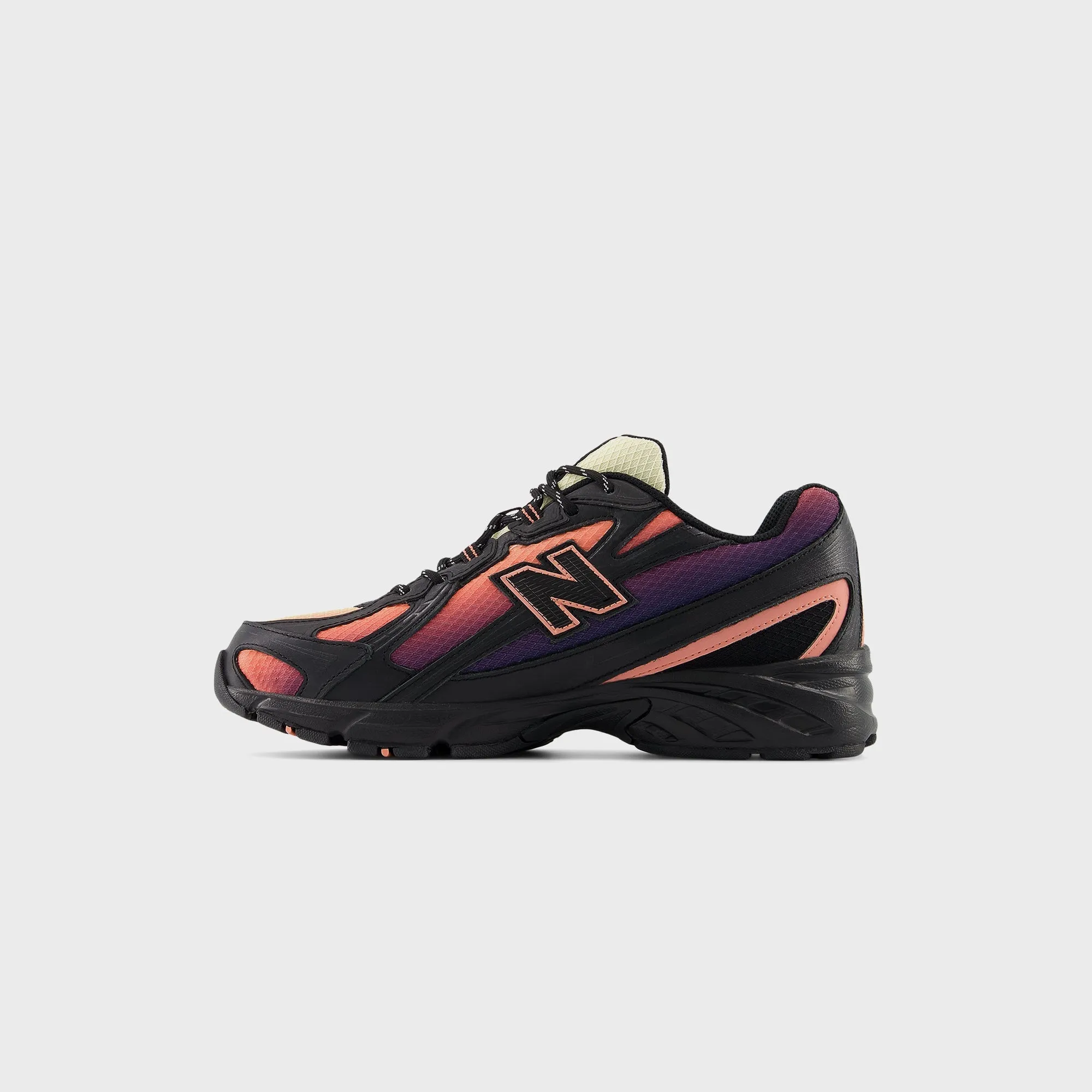 Lace Up Closure Treatment Multi Color Straps Heels New Balance 740V2 - Dusk / Dawn