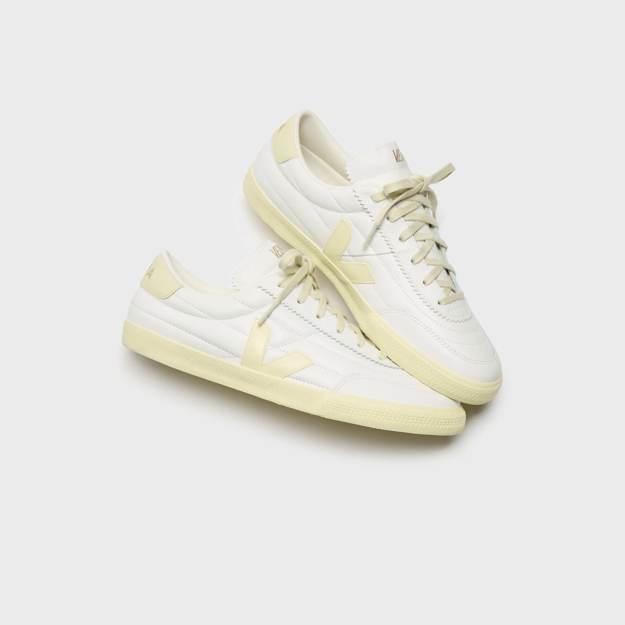 Walk Tall Independence Day Sale Veja Panenka - White Calcaire