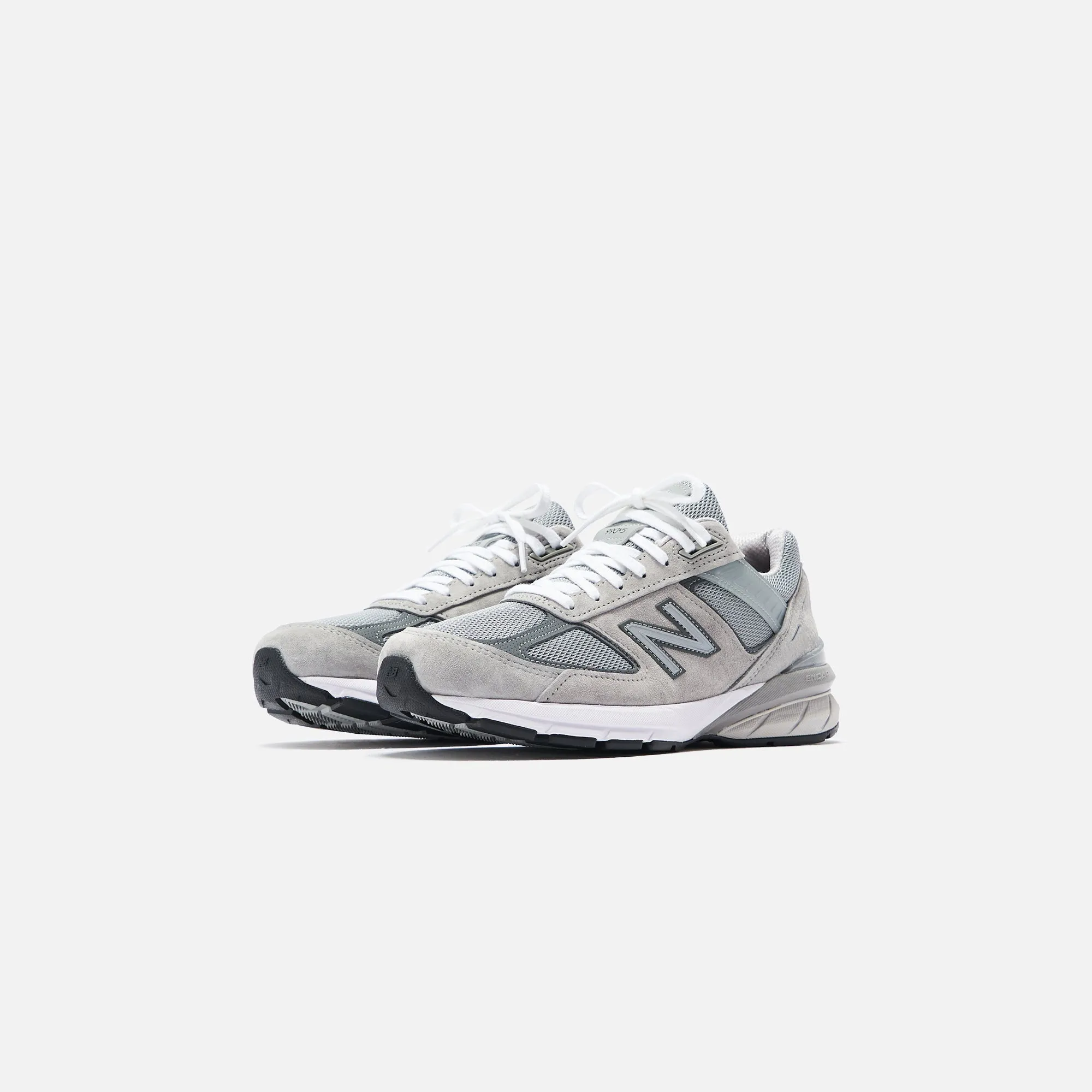 Move Beyond Ordinary Chase What Moves You New Balance Made In Usa 990V5 - Grey / Castlerock