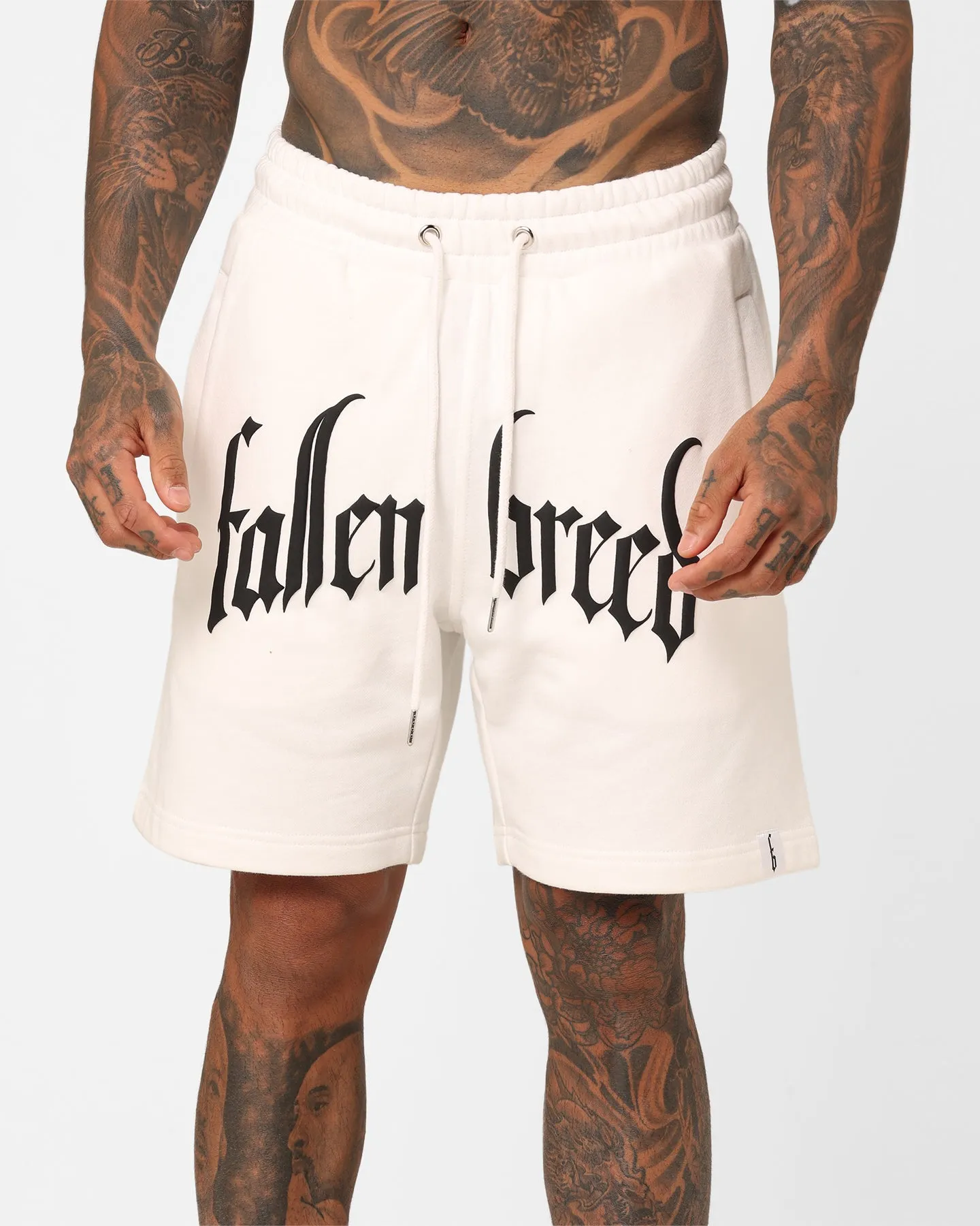 Short de survêtement à zip avec logo puff Fallen Breed Blanc/Noir
