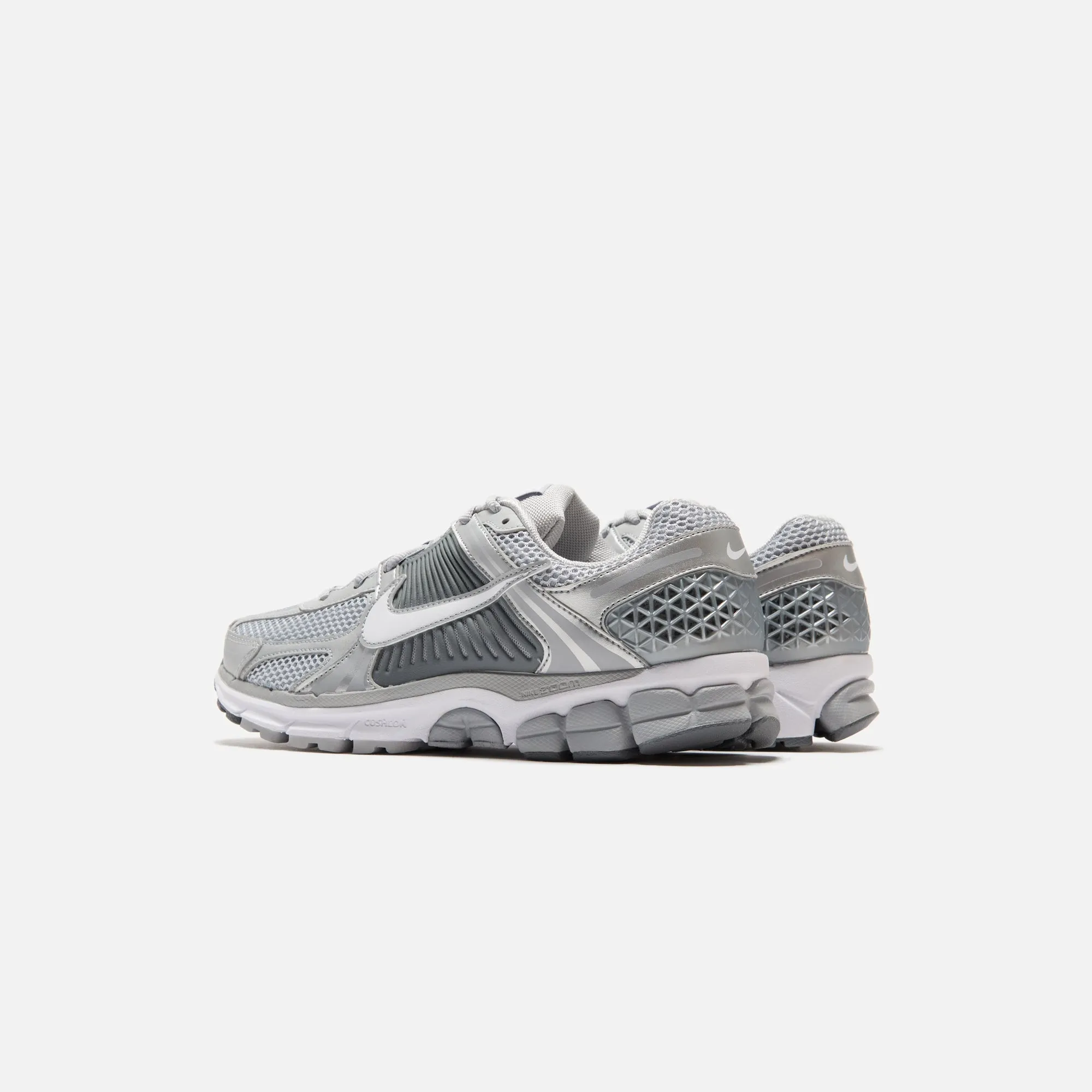 Nike Zoom Vomero 5 - Met Wolf Grey / White / Metallic Silver Performance Unleashed Walk Loud