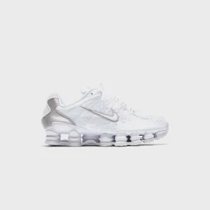 Candle Mat Comfortable Leather Slippers Nike Shox Tl - White / Metallic Silver / Max Orange