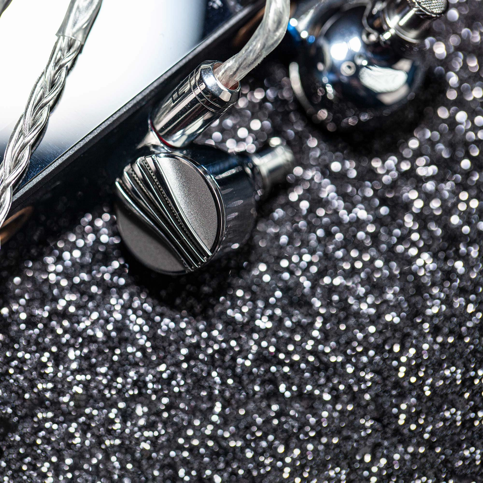 FiiO FD5 In-Ear Earphones