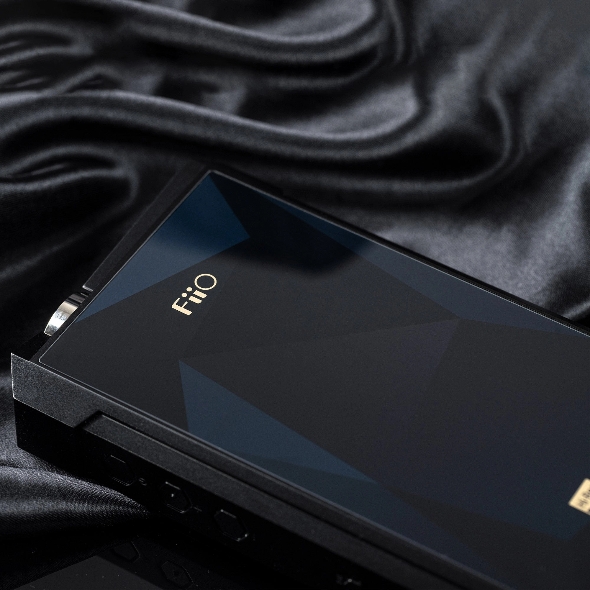 FiiO M17 Portable High-Resolution Audio Player