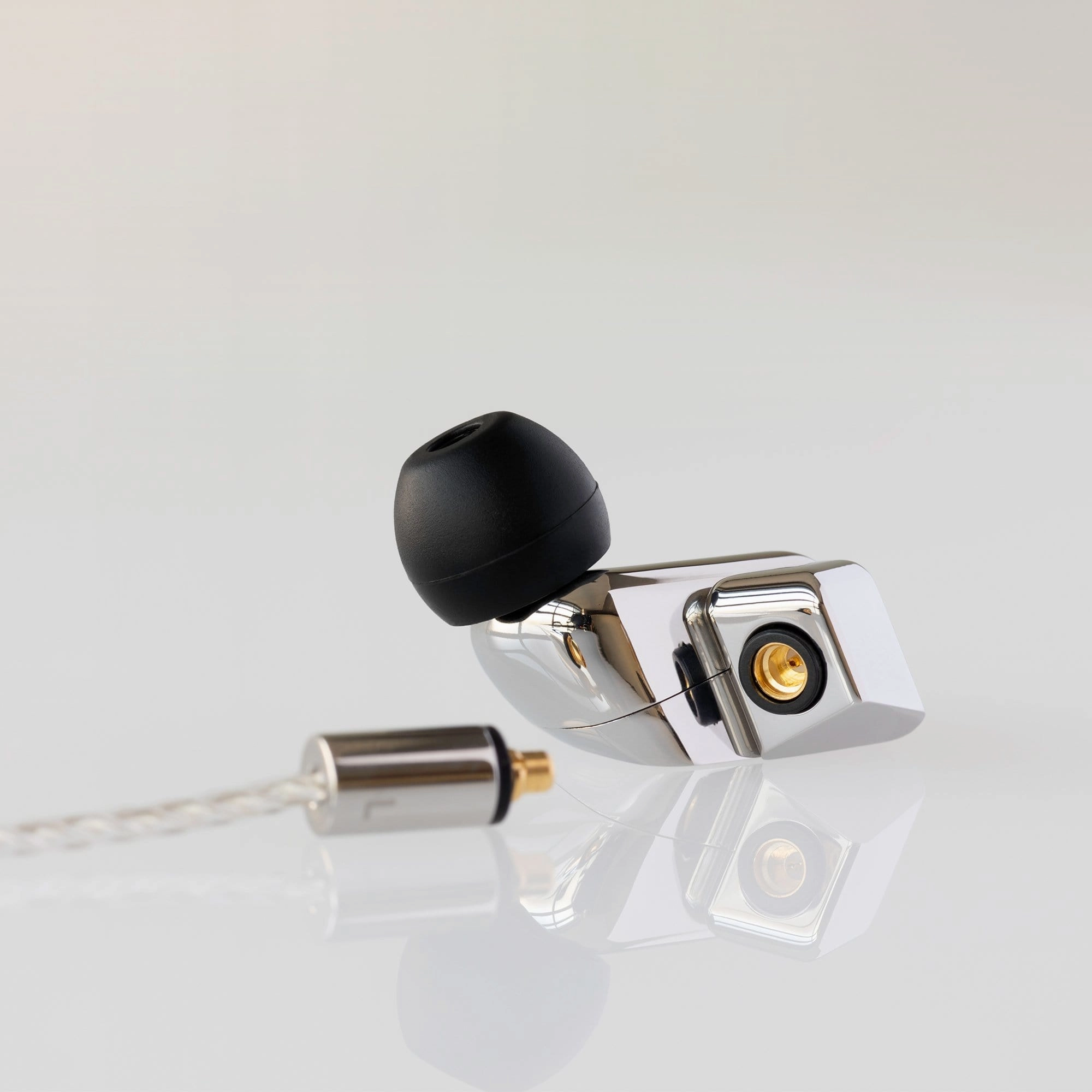 Final Audio A8000 Flagship In Ear Monitors