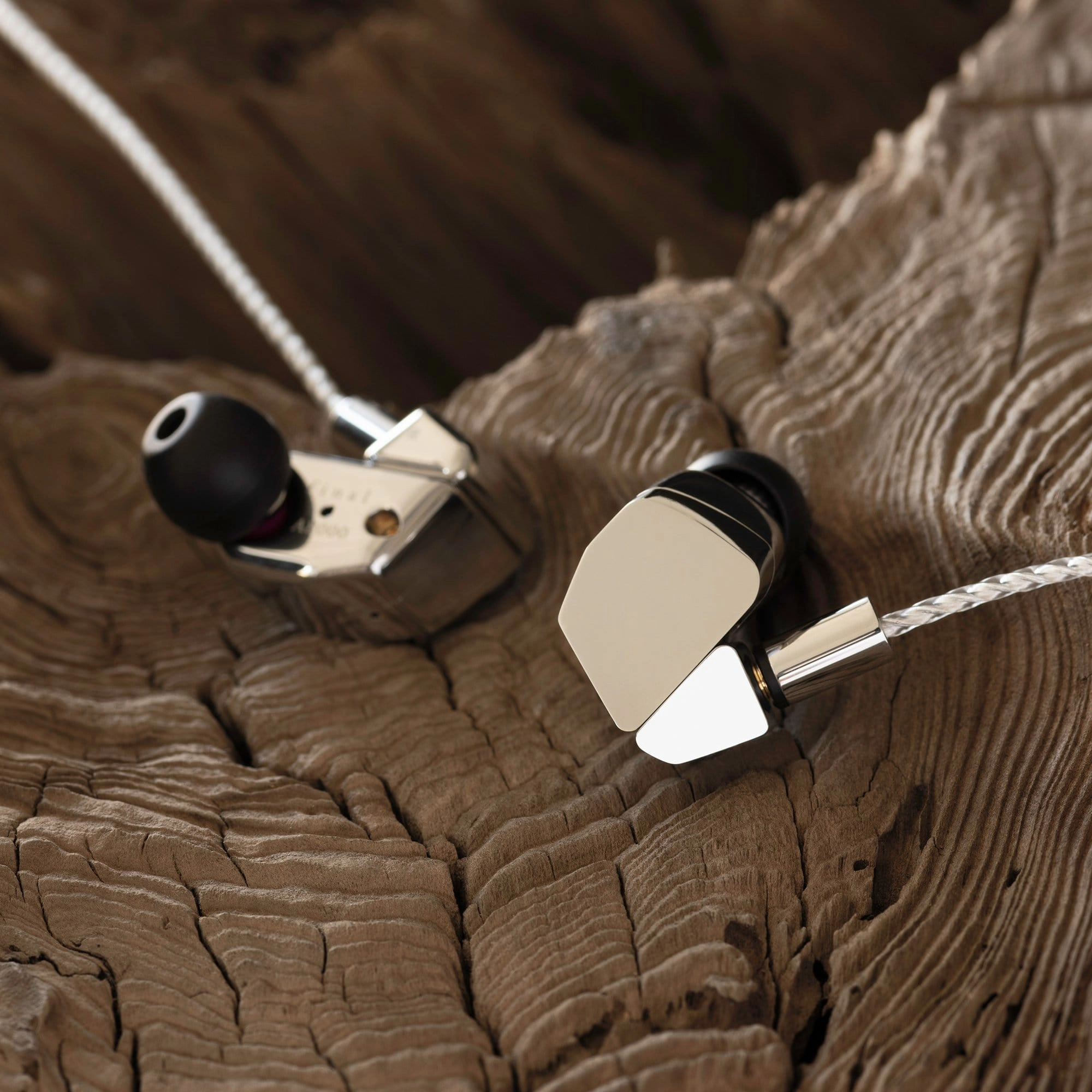 Final Audio A8000 Flagship In Ear Monitors