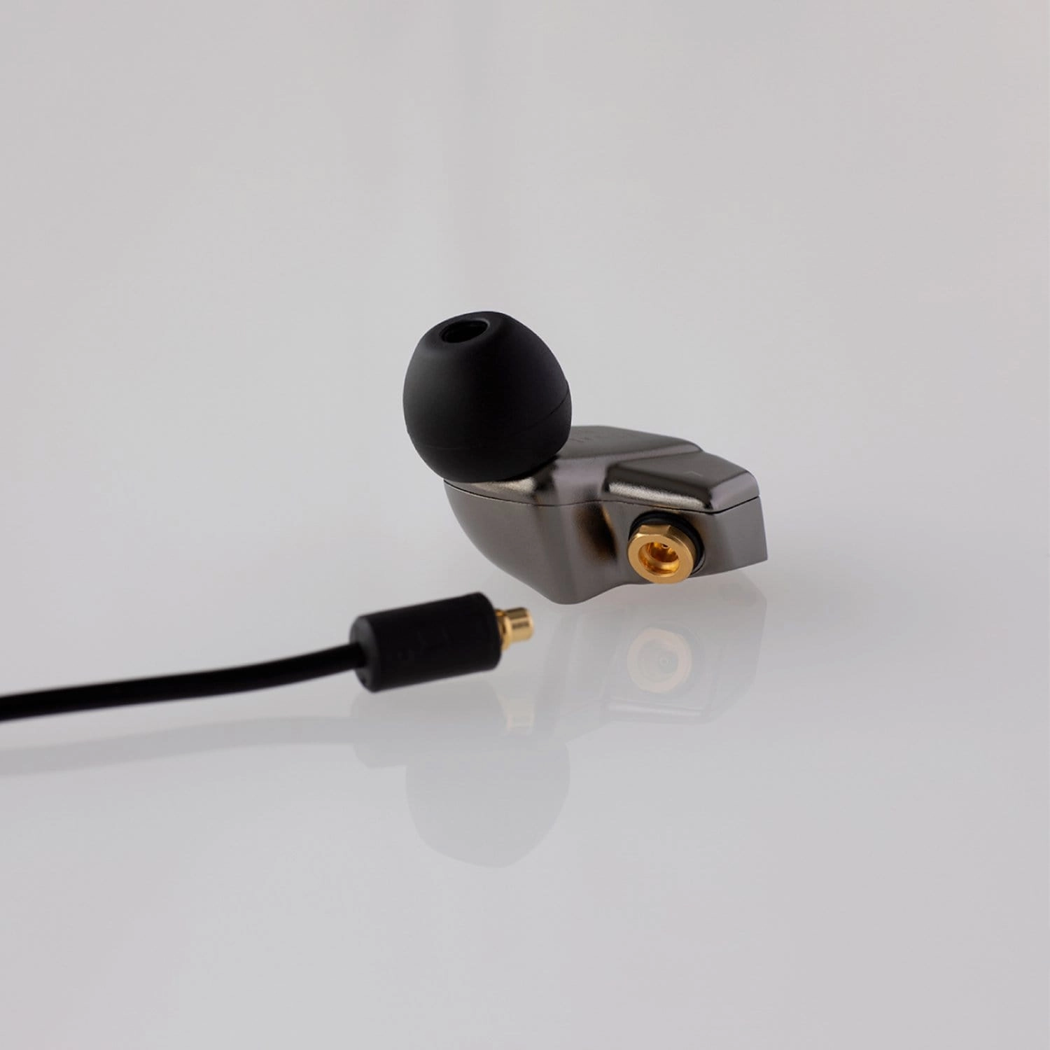 Final Audio B2 In Ear Monitors