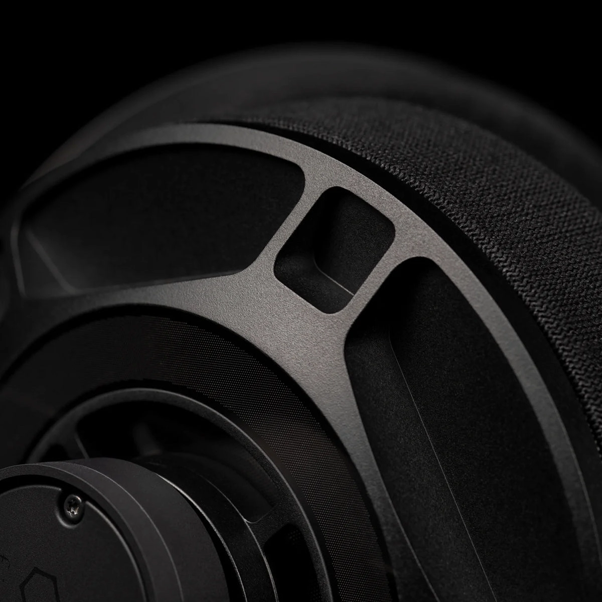 Final Audio D7000 Open Back Planar Headphones
