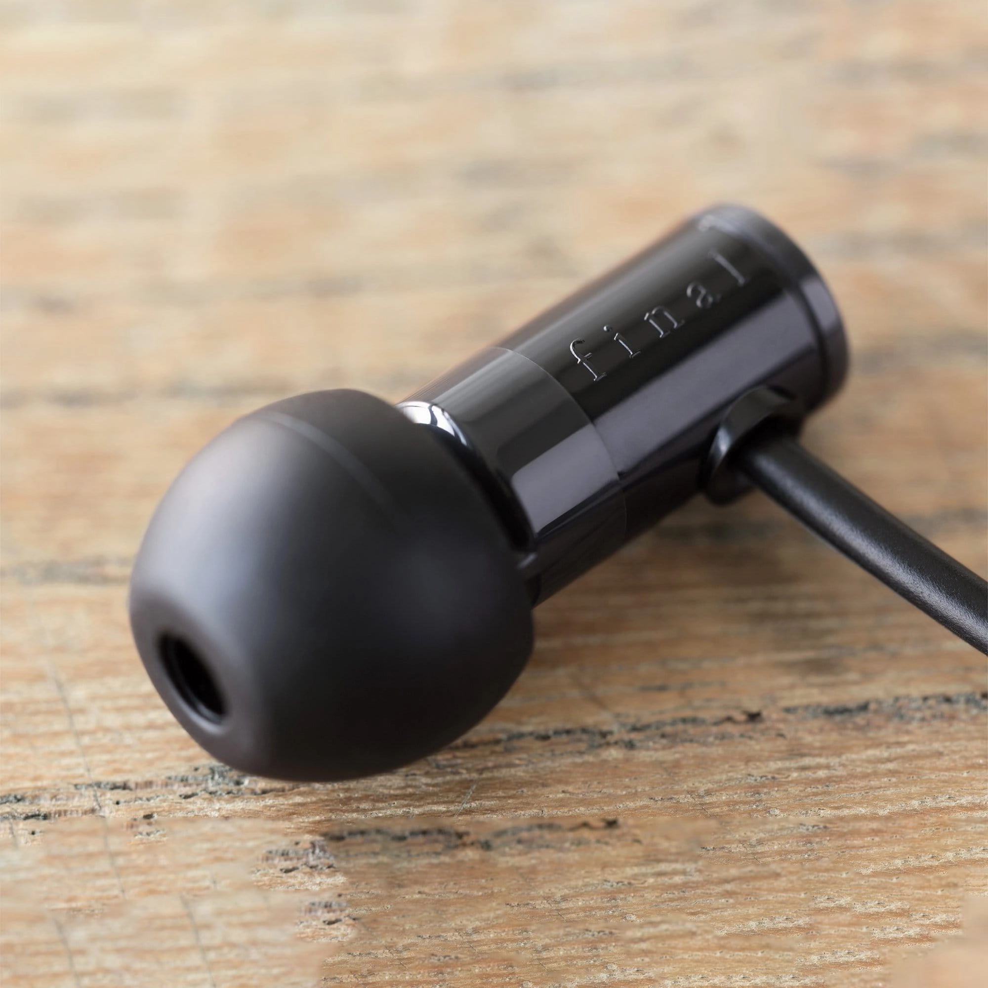 Final Audio E1000 In-Ear Earphone