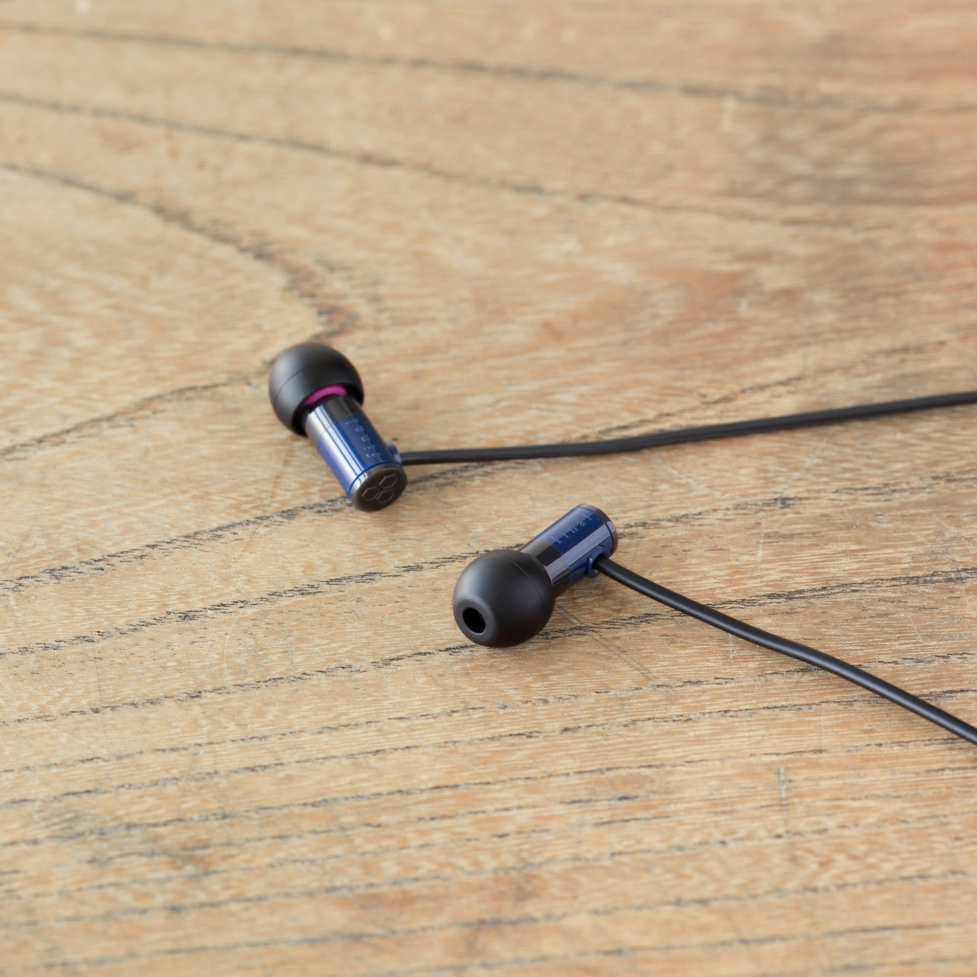 Final Audio E1000 In-Ear Earphone