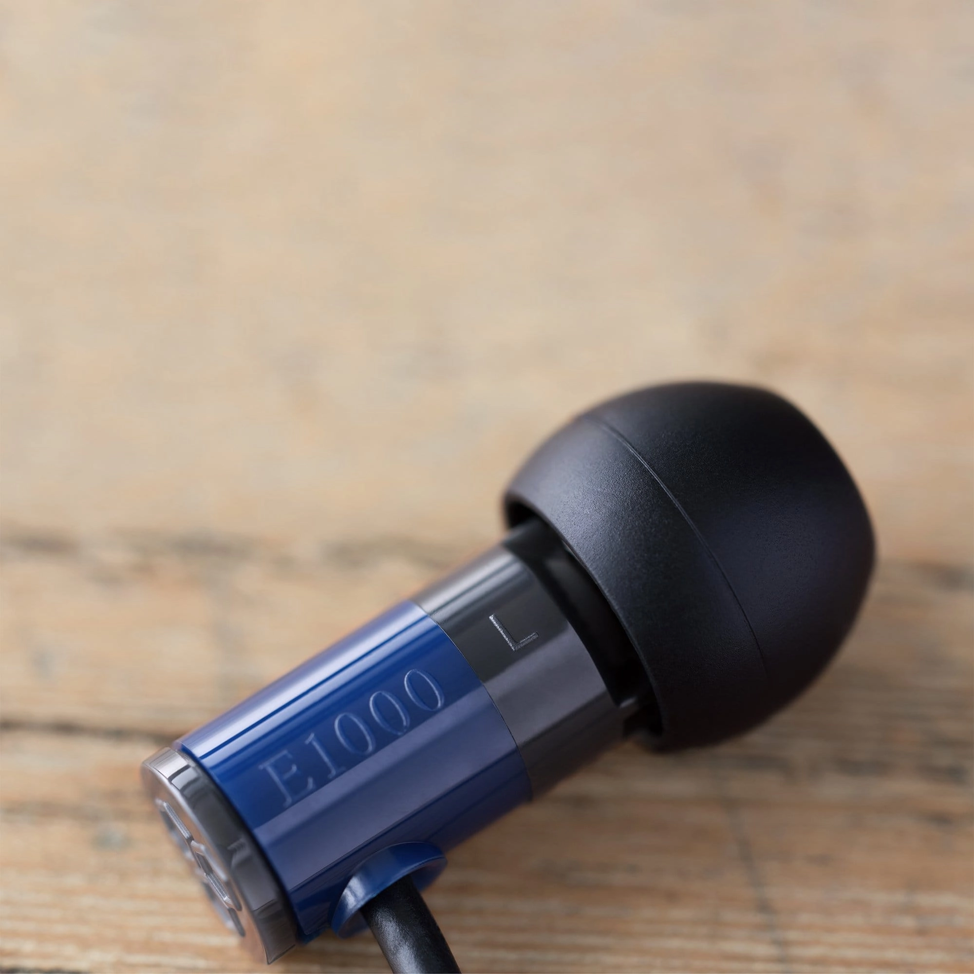 Final Audio E1000 In-Ear Earphone
