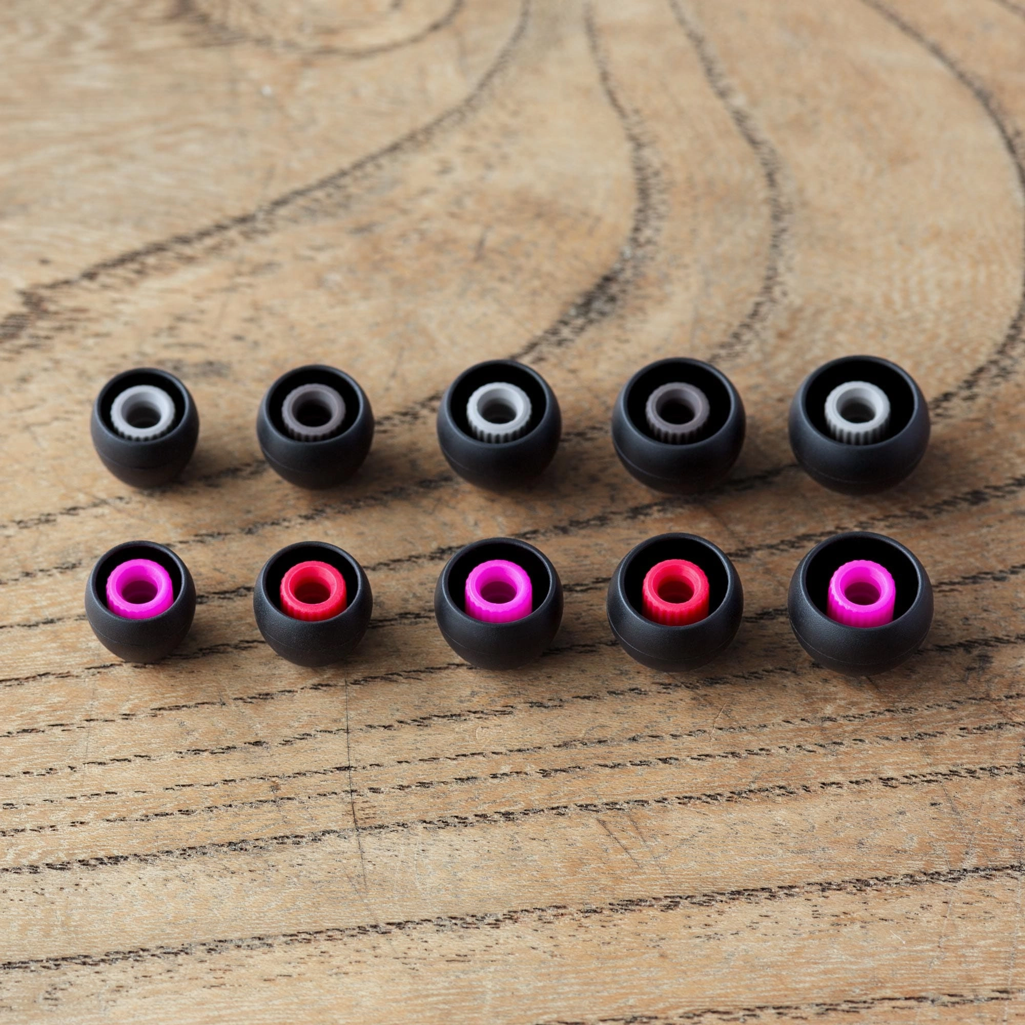 Final Audio E2000 In-Ear Earphone