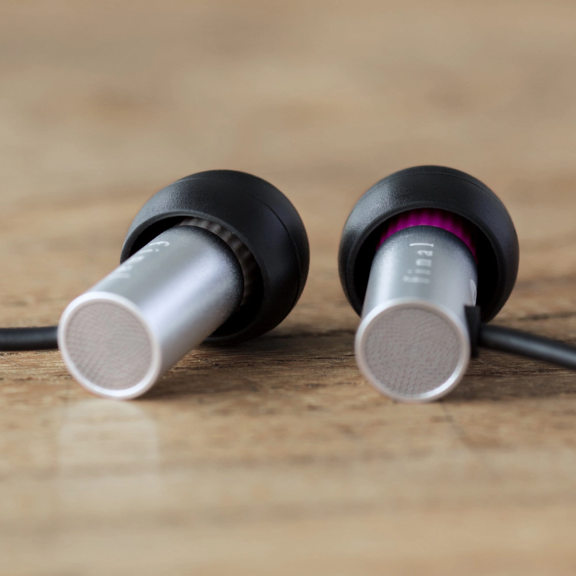 Final Audio E2000 In-Ear Earphone