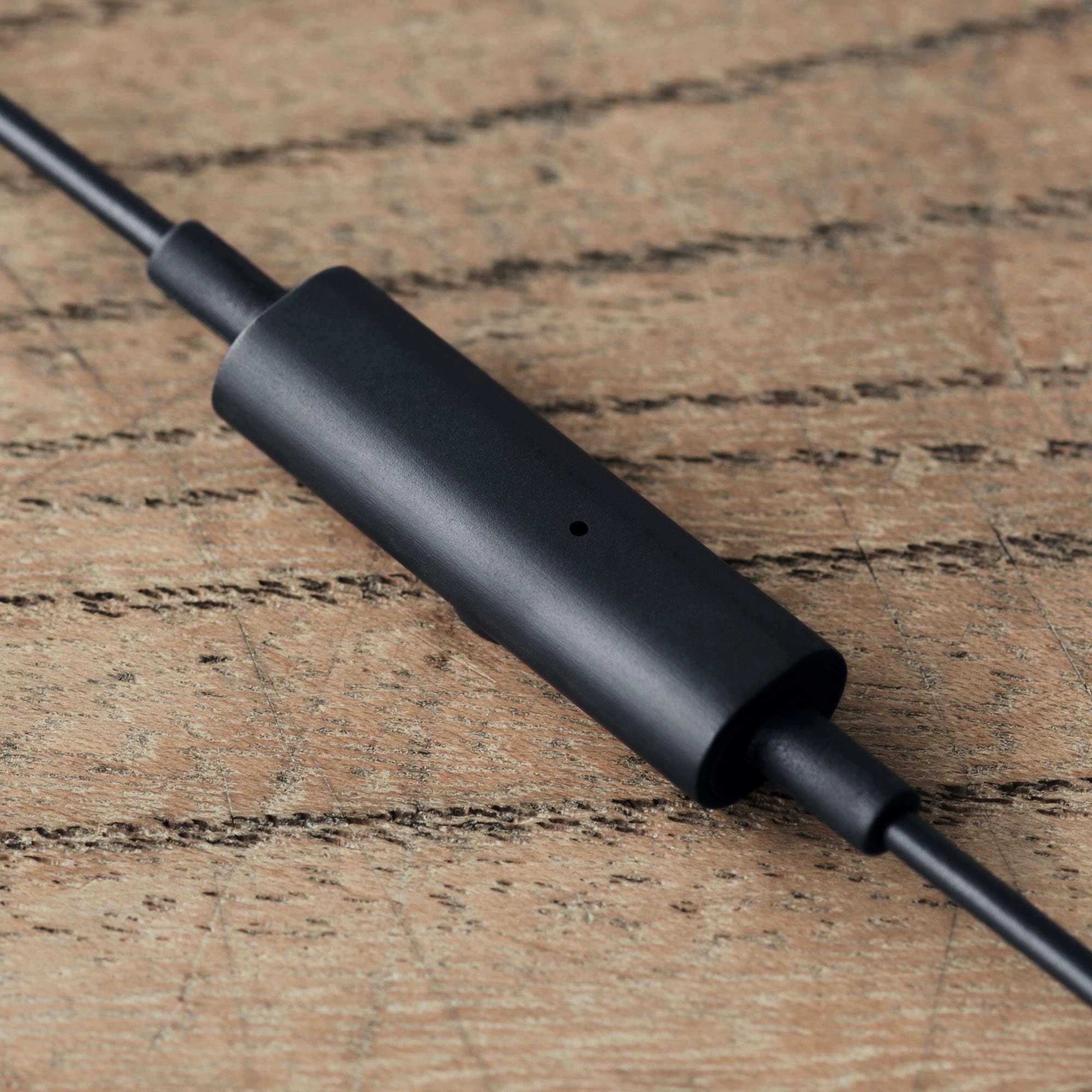 Final Audio E2000 In-Ear Earphone