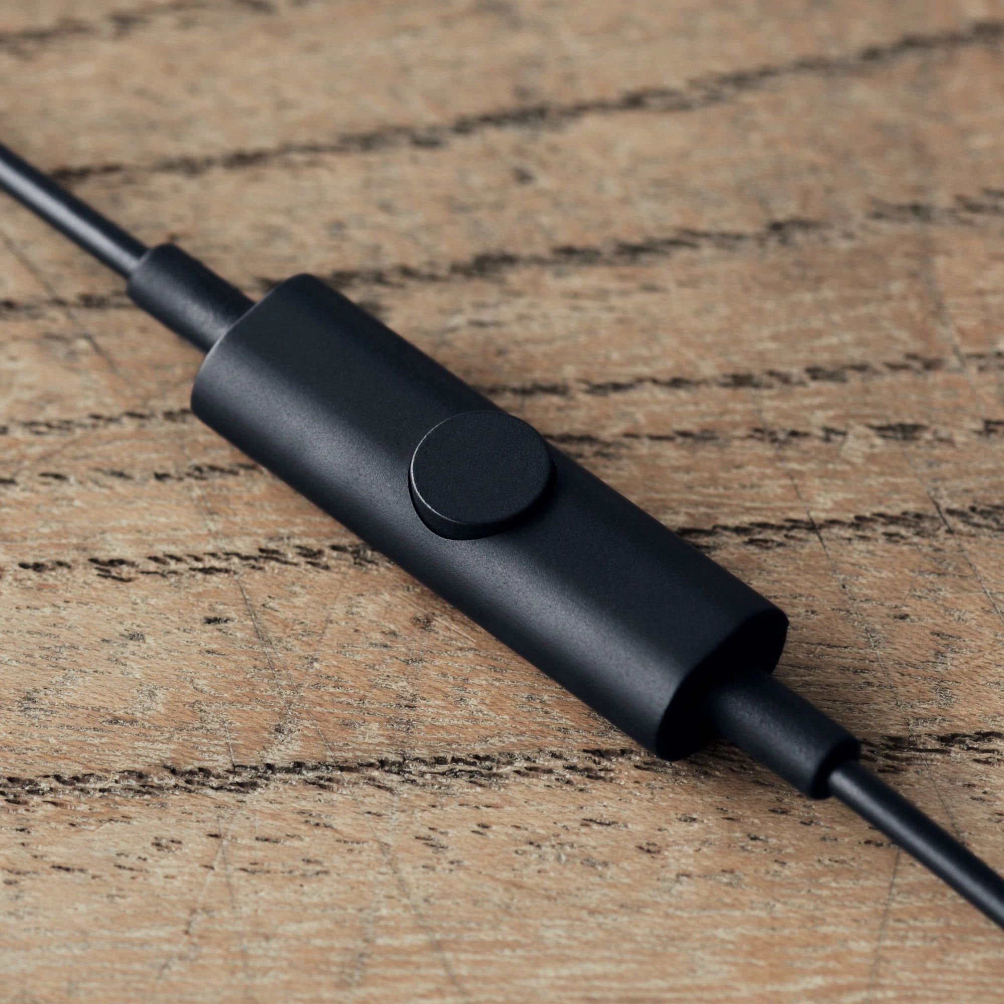 Final Audio E2000 In-Ear Earphone