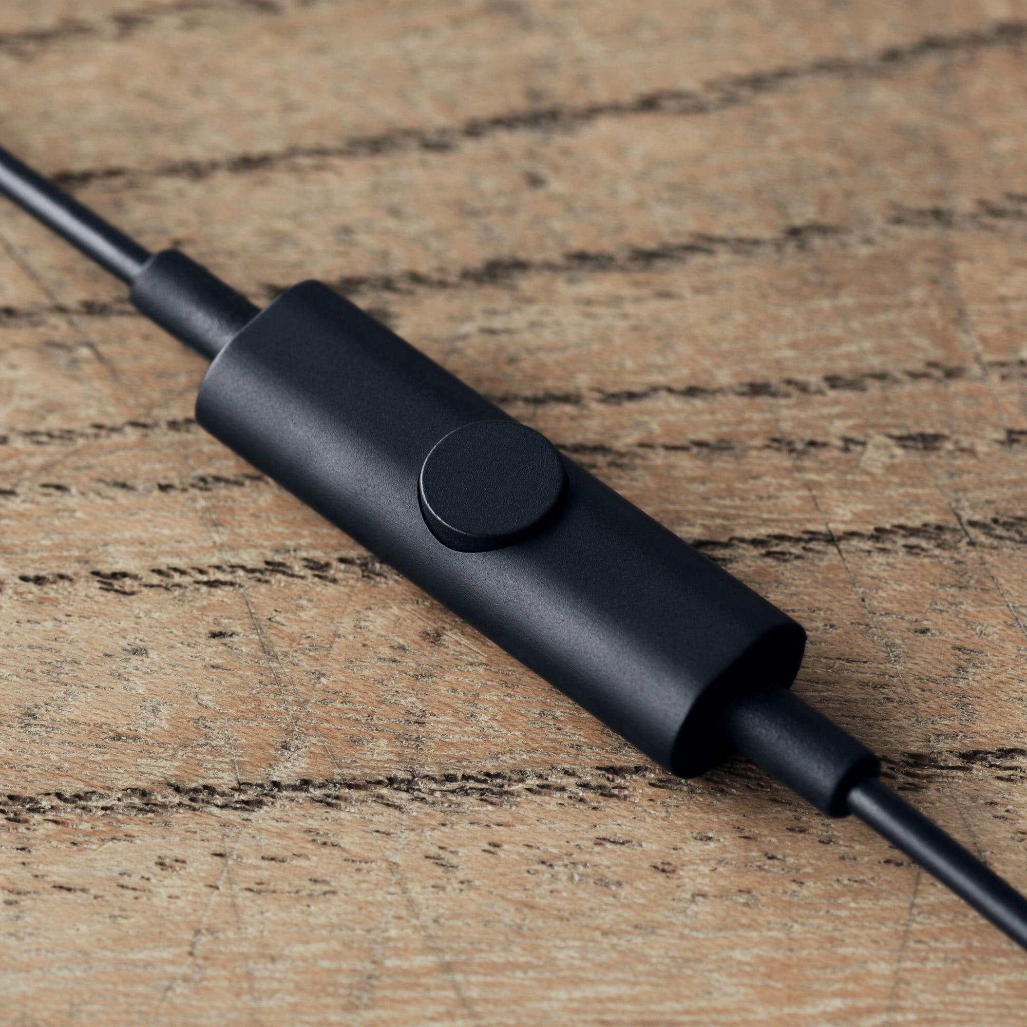 Final Audio E2000 In-Ear Earphone