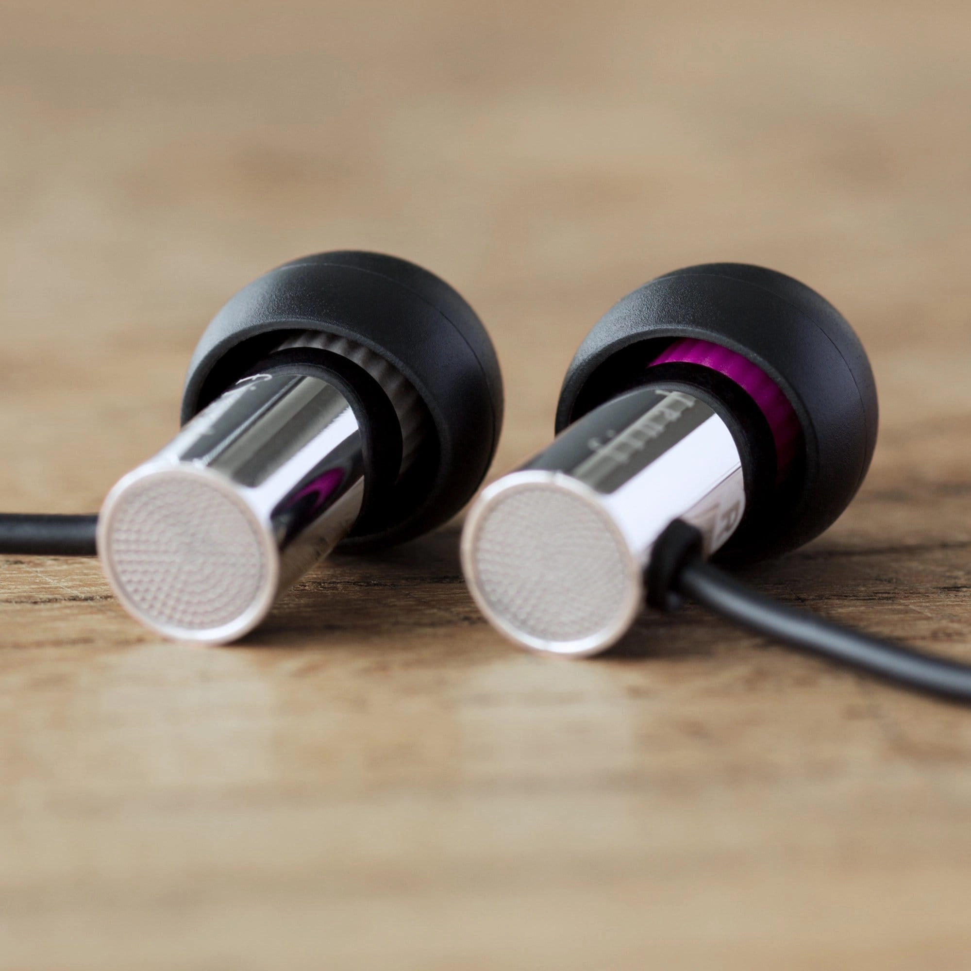 Final Audio E3000 In-Ear Earphone