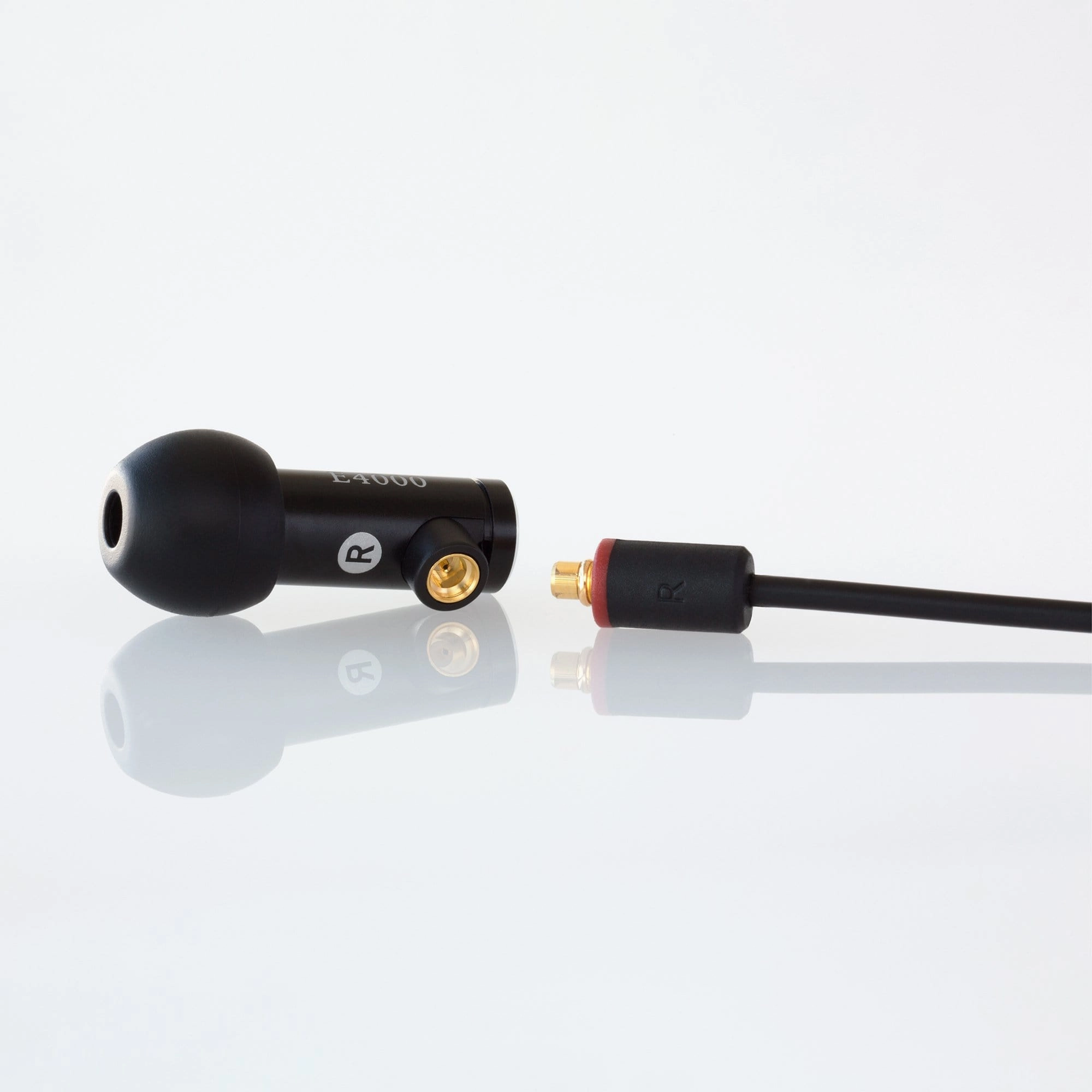 Final Audio E4000 In Ear Headphone