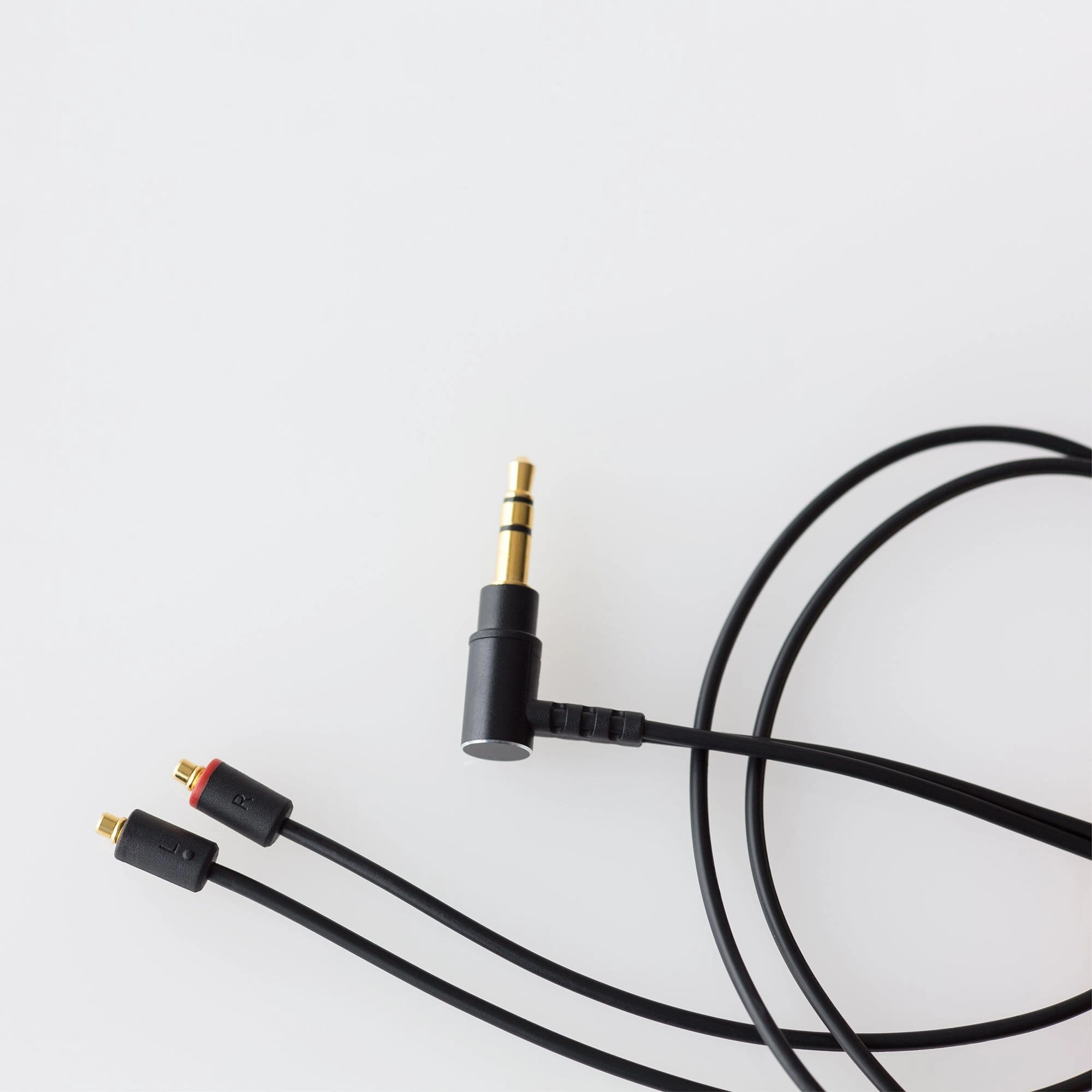 Final Audio E4000 In Ear Headphone