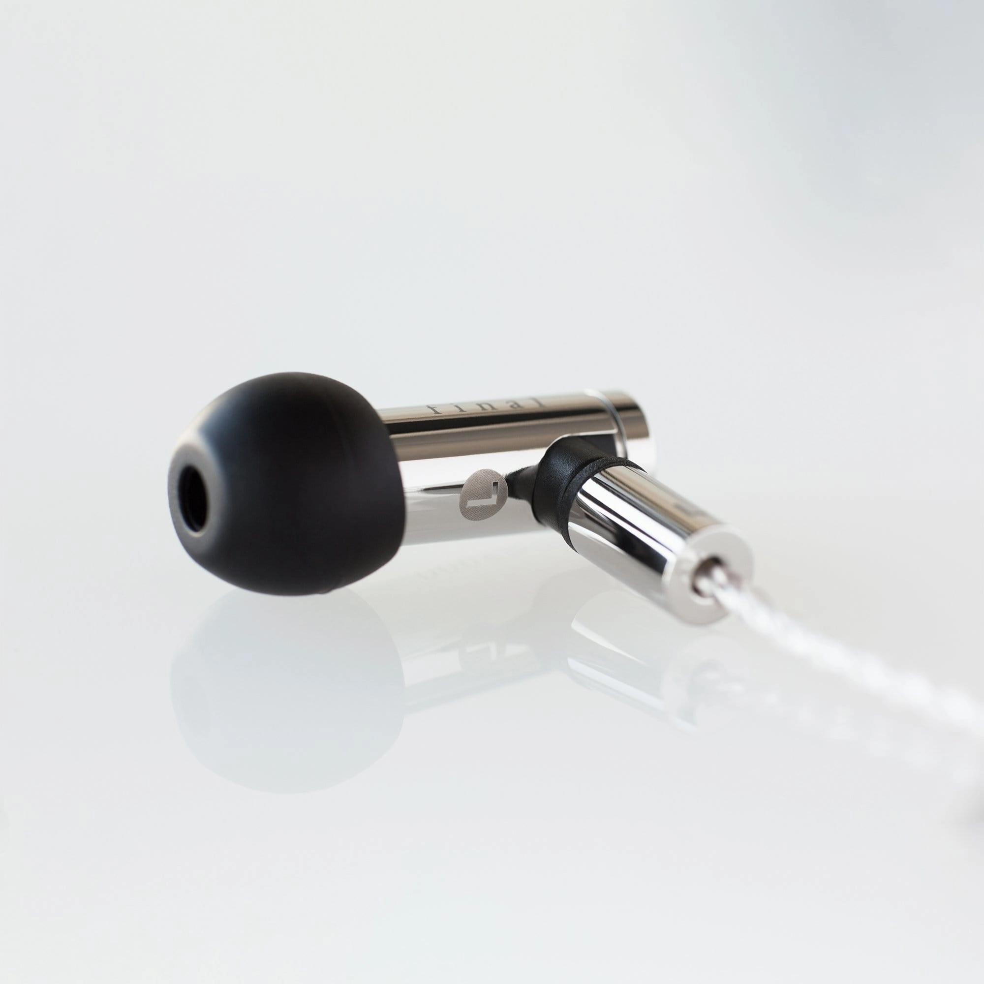 Final Audio E5000 In Ear Headphone