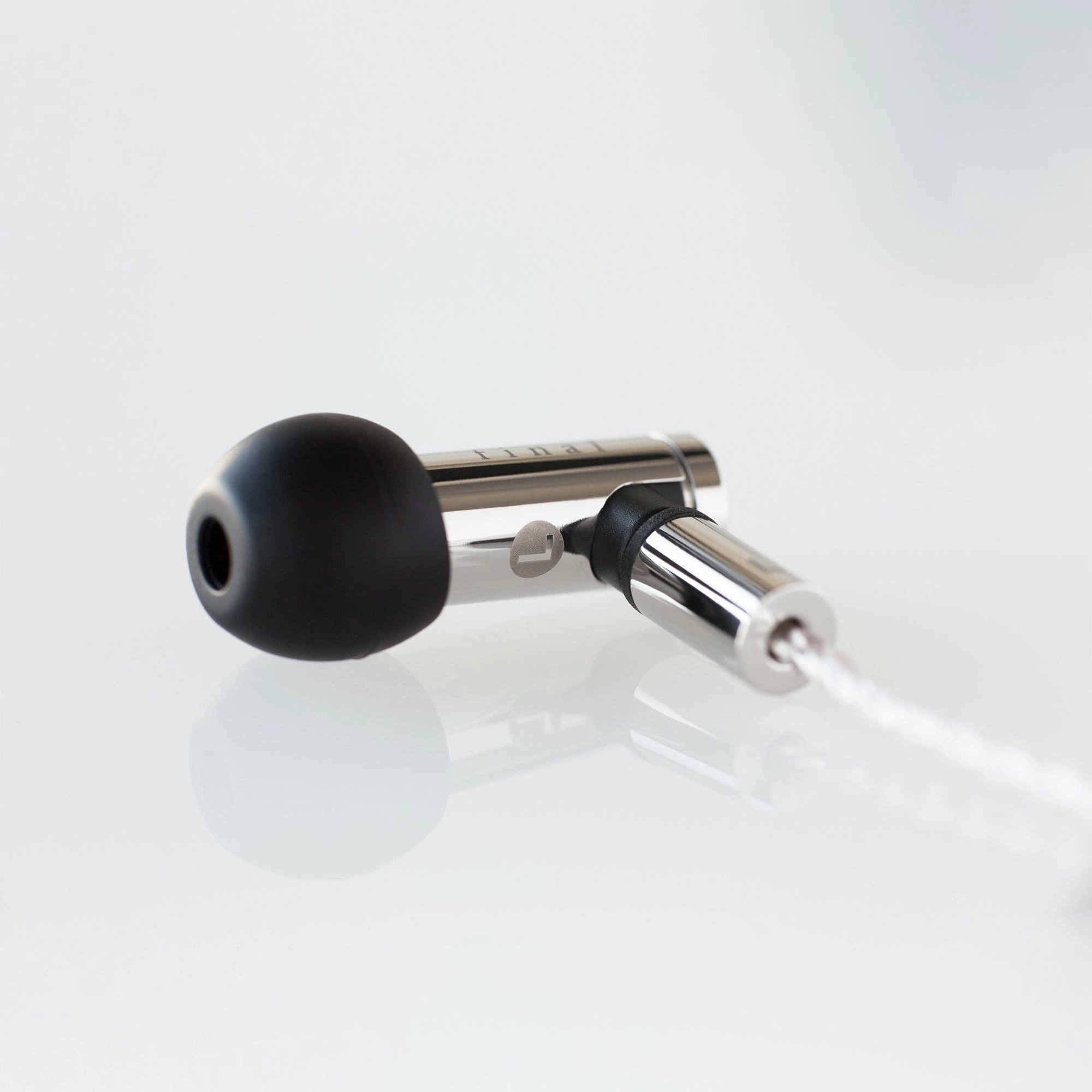 Final Audio E5000 In Ear Headphone