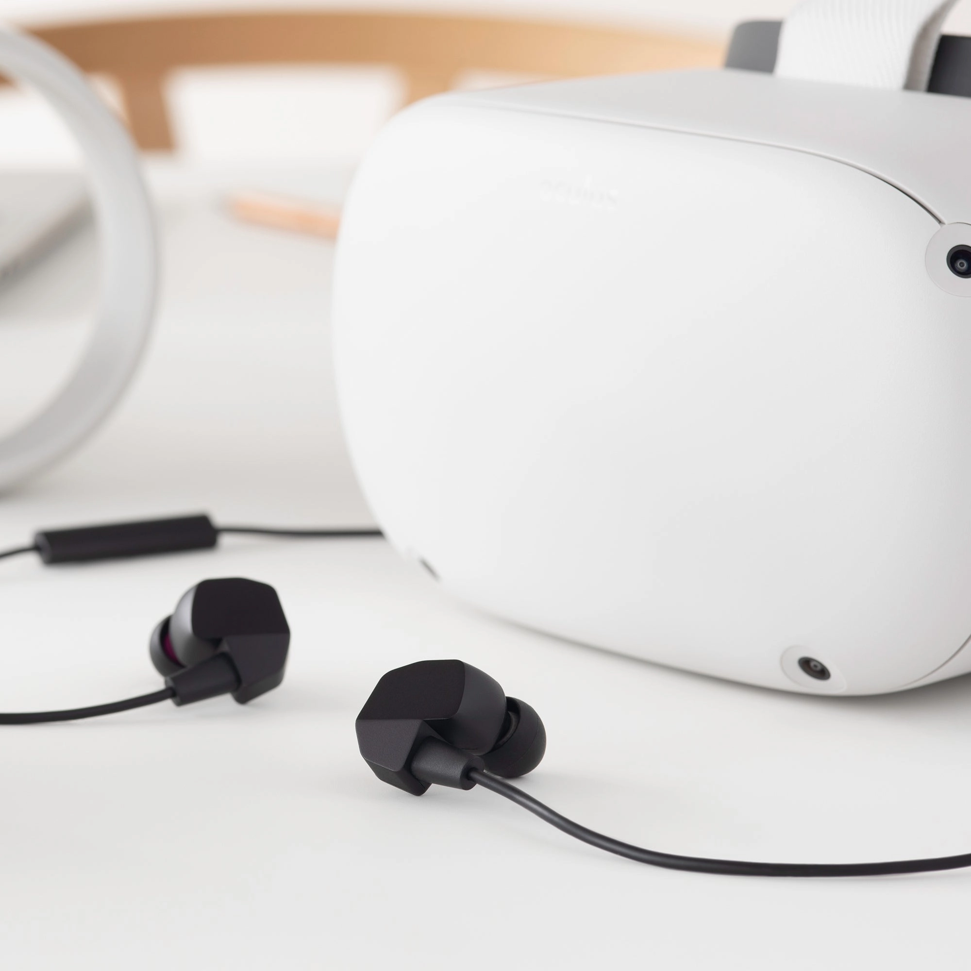 Final Audio VR3000 In-Ear Earphones