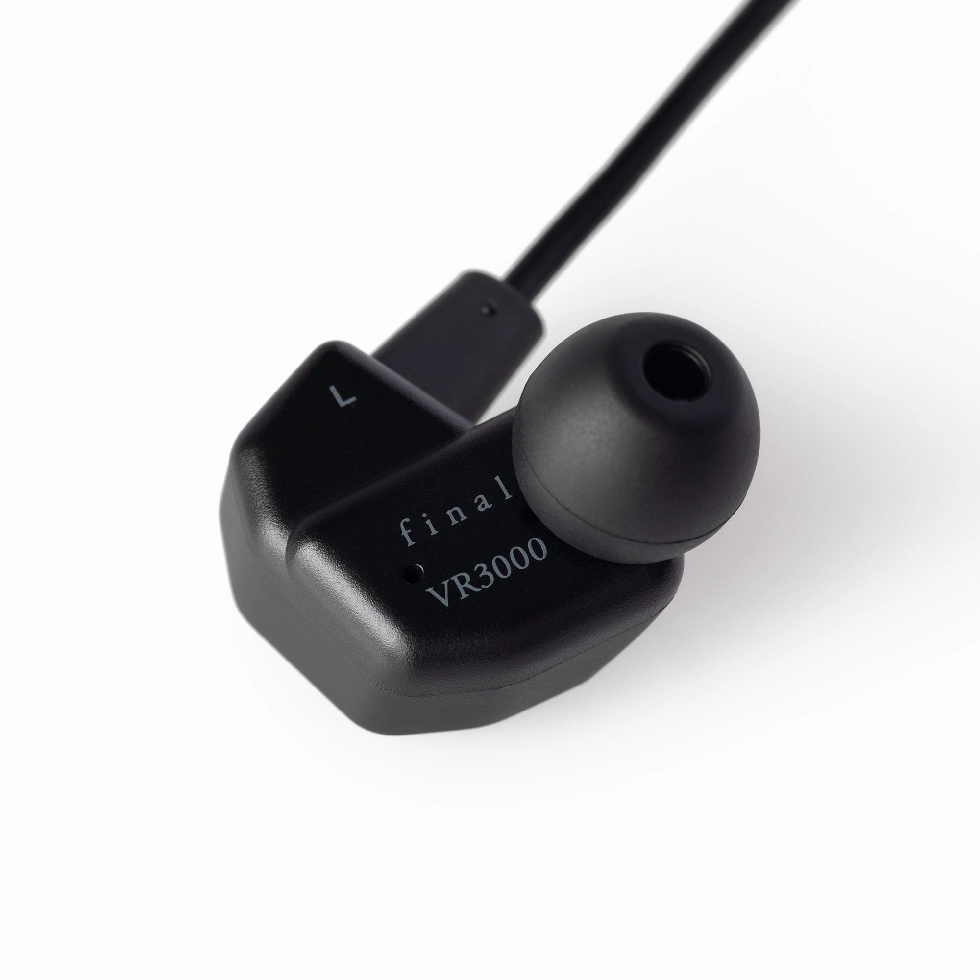Final Audio VR3000 In-Ear Earphones