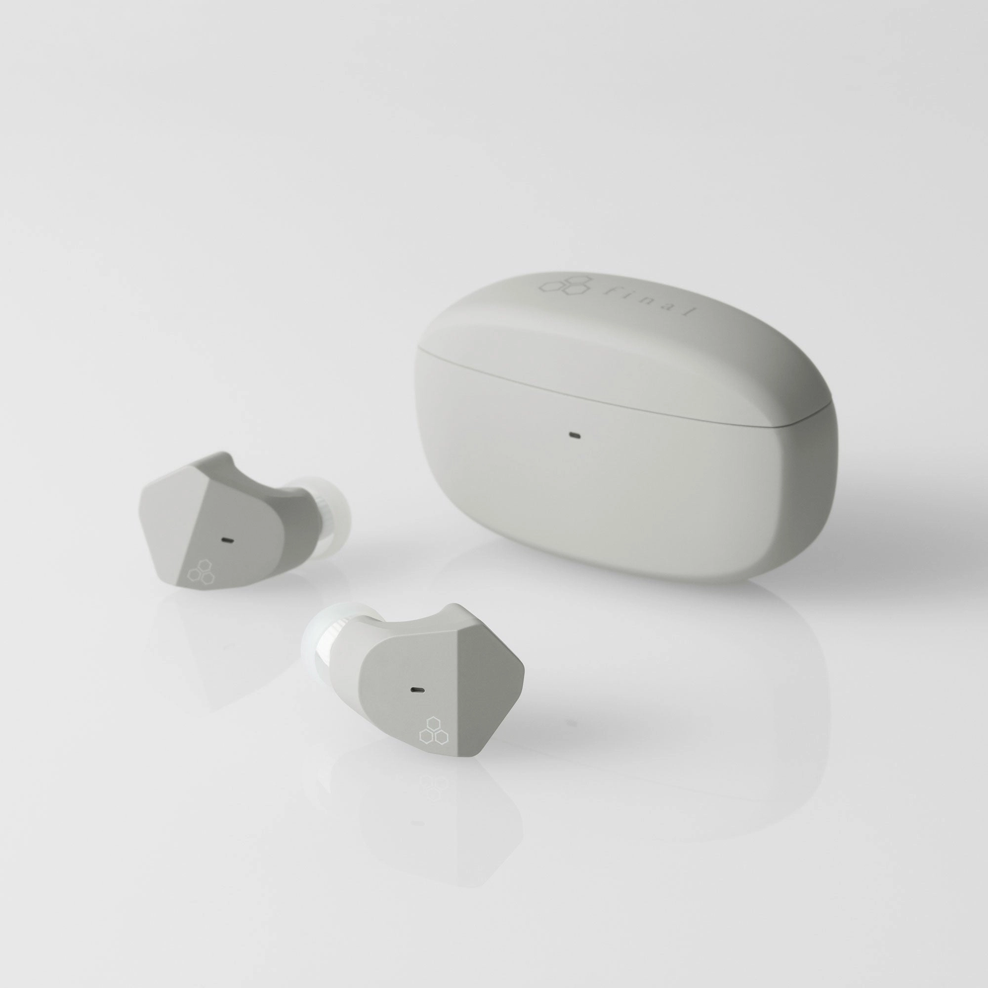 Final ZE2000 True Wireless Earphones