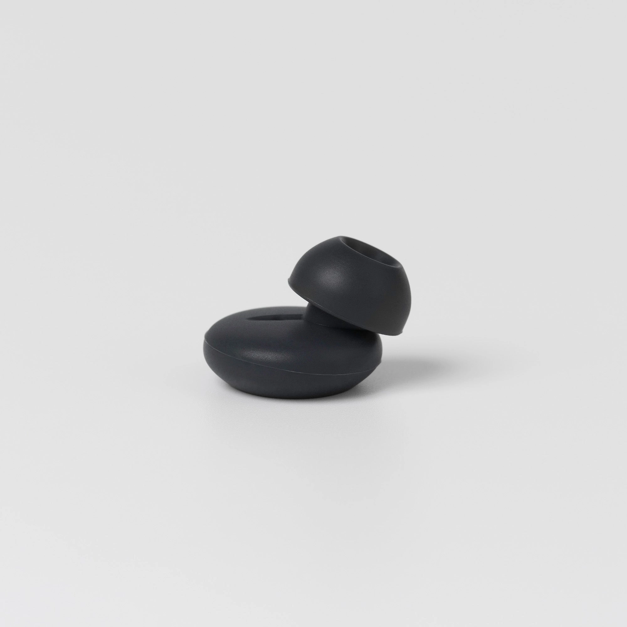 Final ZE8000 Noise-Cancelling True Wireless Earphones