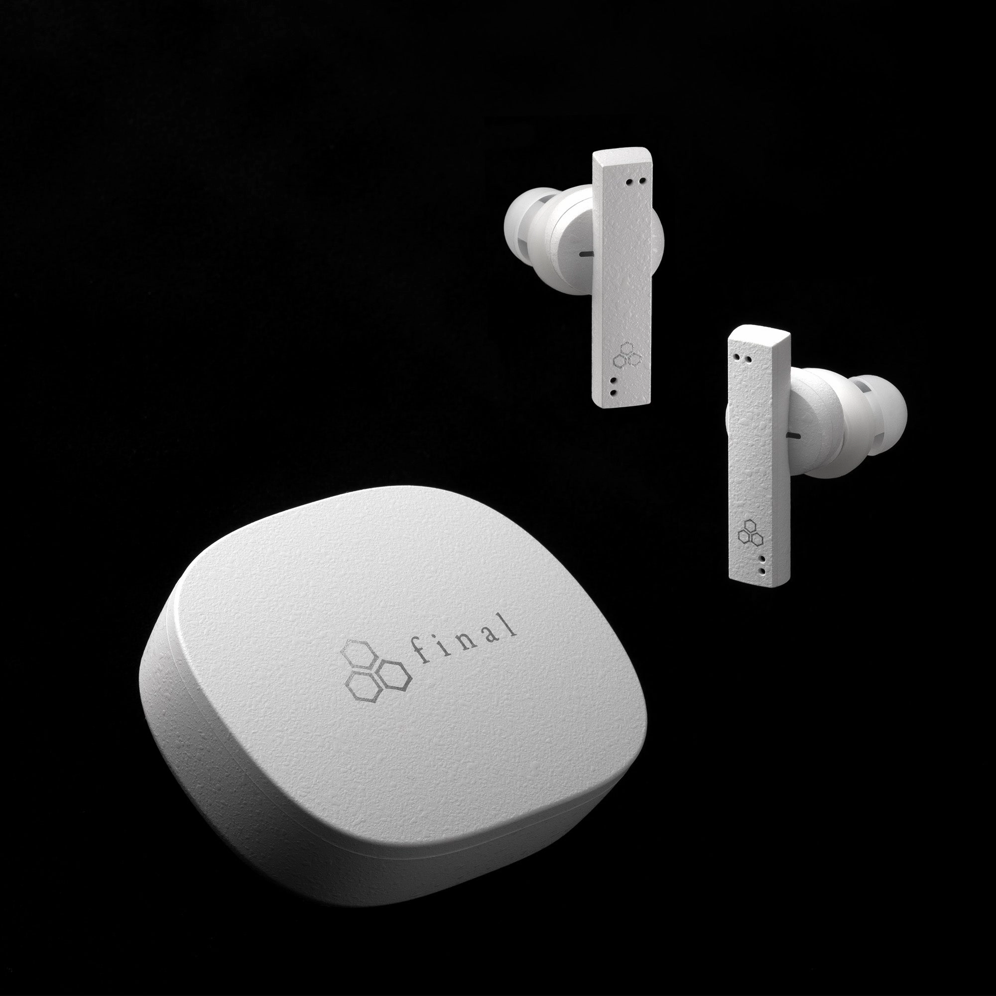 Final ZE8000 Noise-Cancelling True Wireless Earphones