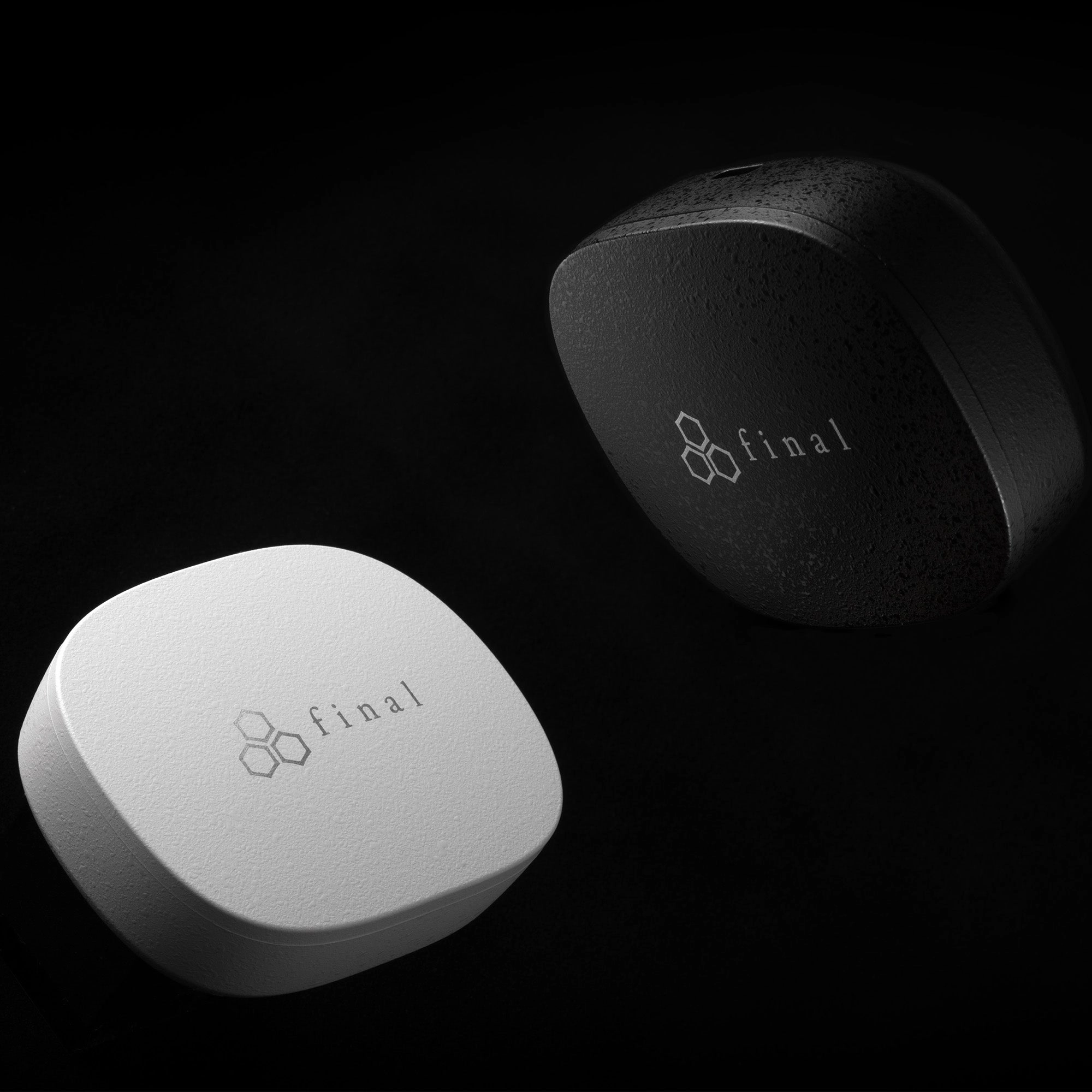 Final ZE8000 Noise-Cancelling True Wireless Earphones