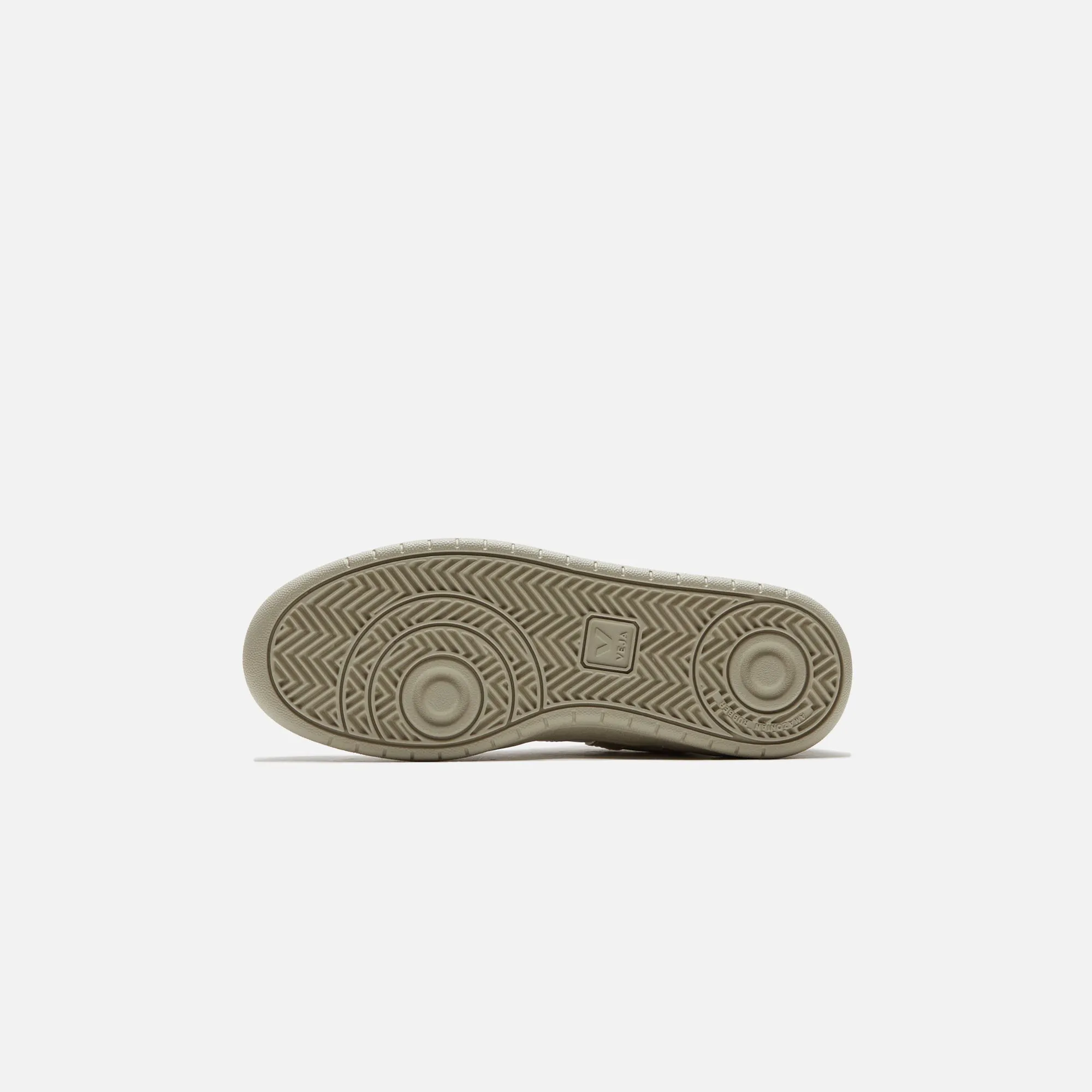 Veja V-15 Bastille - Extra-White / Pierre Sahara Walk with Power