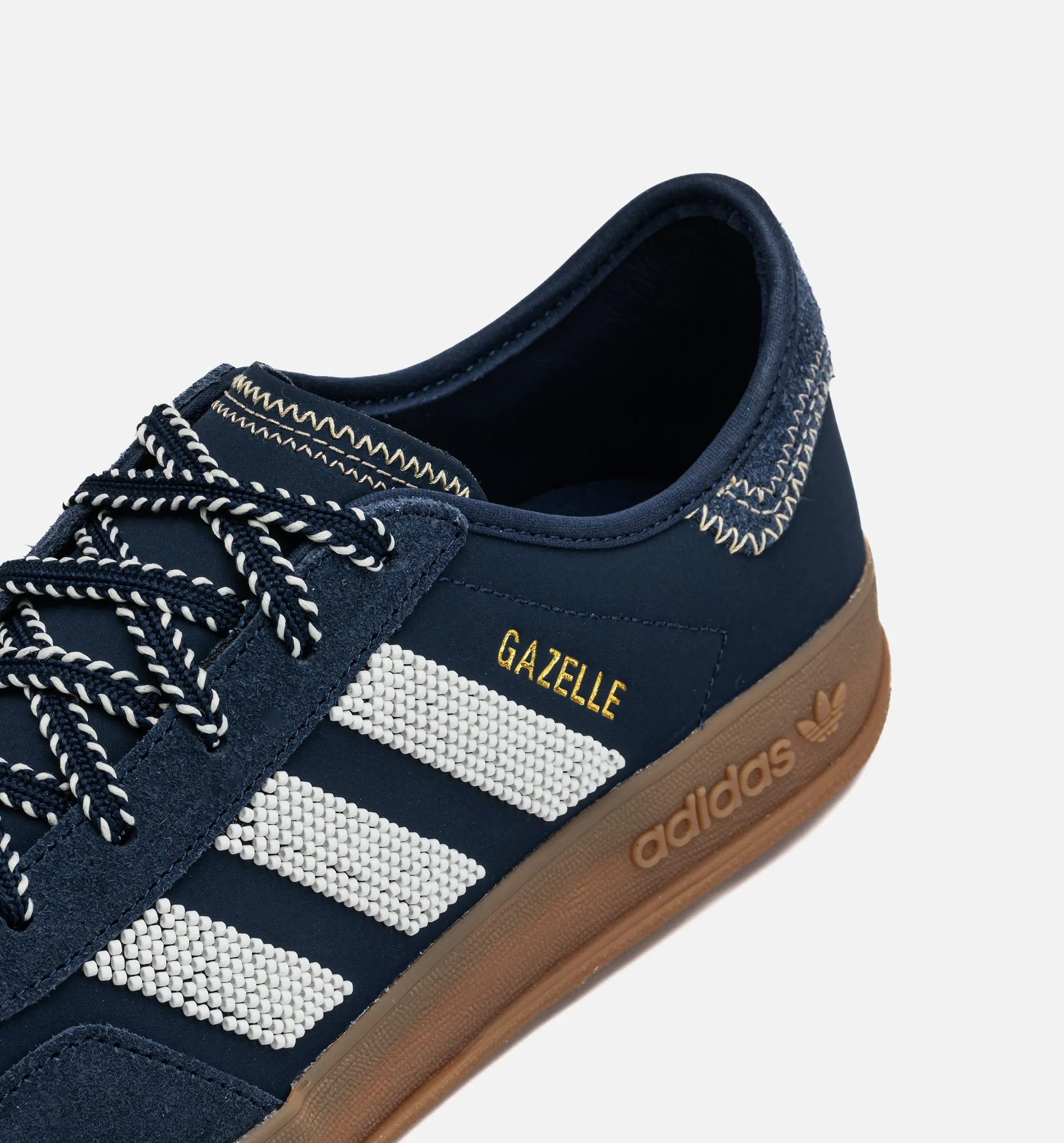 Gazelle Clot Mens Lifestyle Shoe - Navy/Gum Lace - Up Adjustment Design