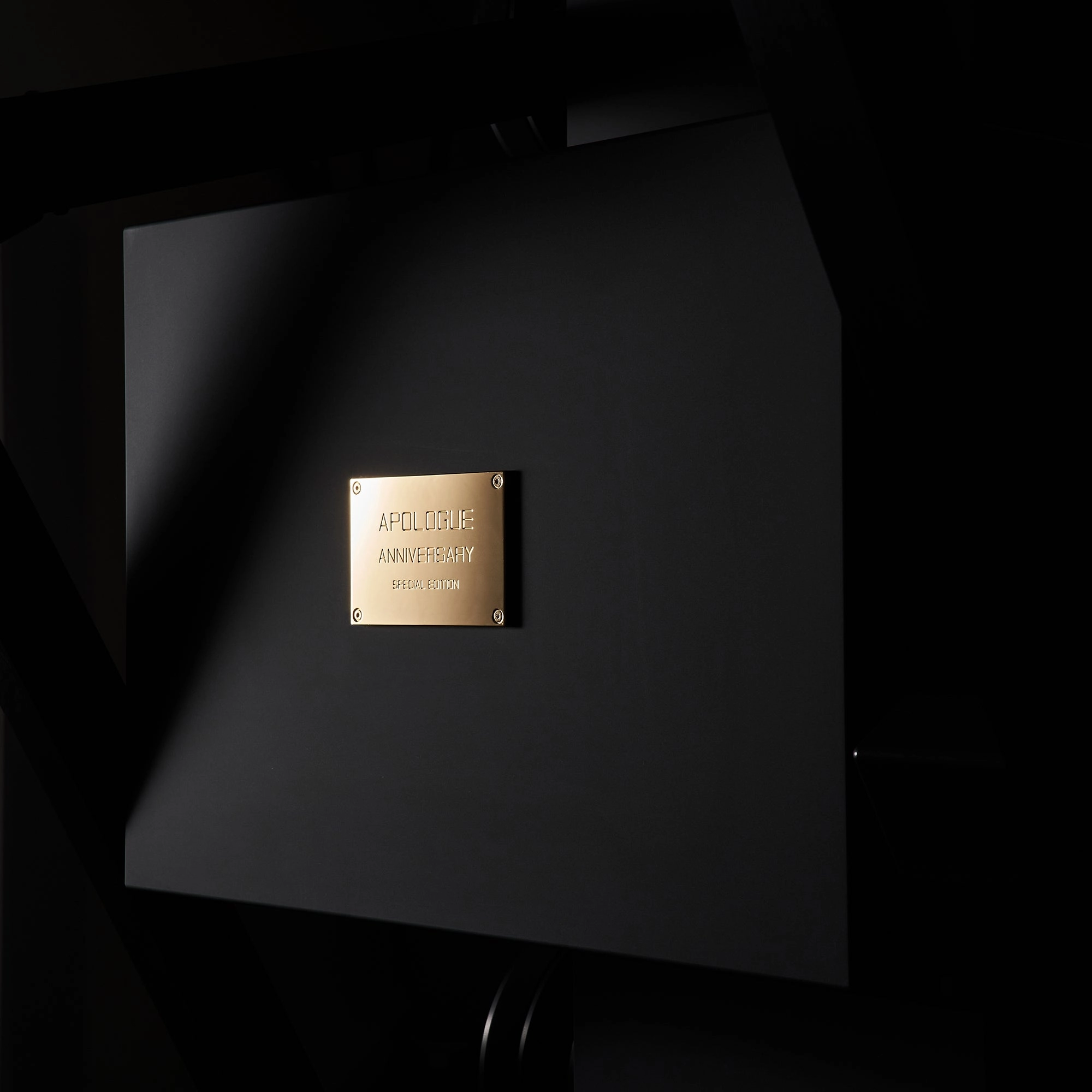 Goldmund  APOLOGUE SPECIAL EDITION Active Wireless Speaker