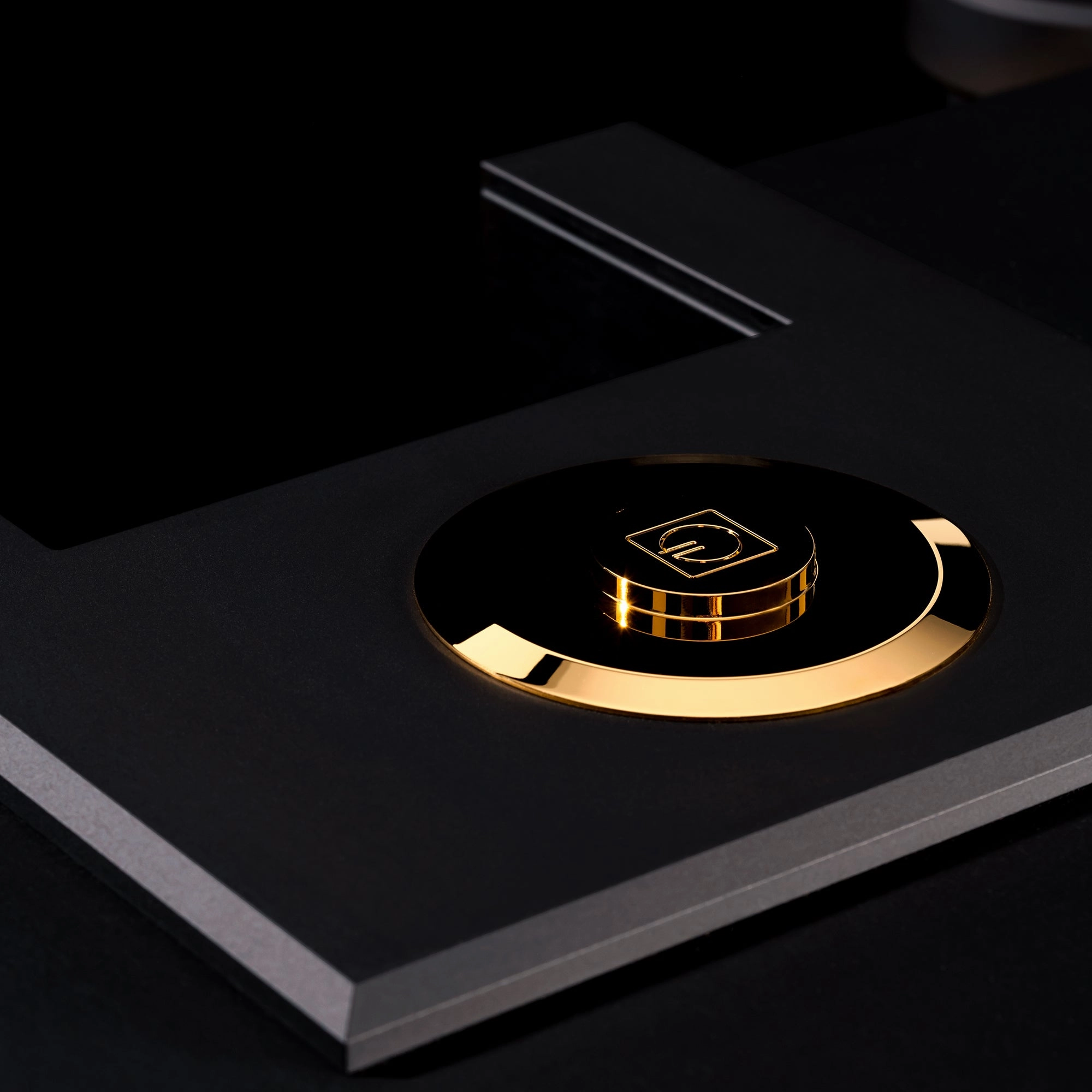 Goldmund EIDOS Reference SACD Player