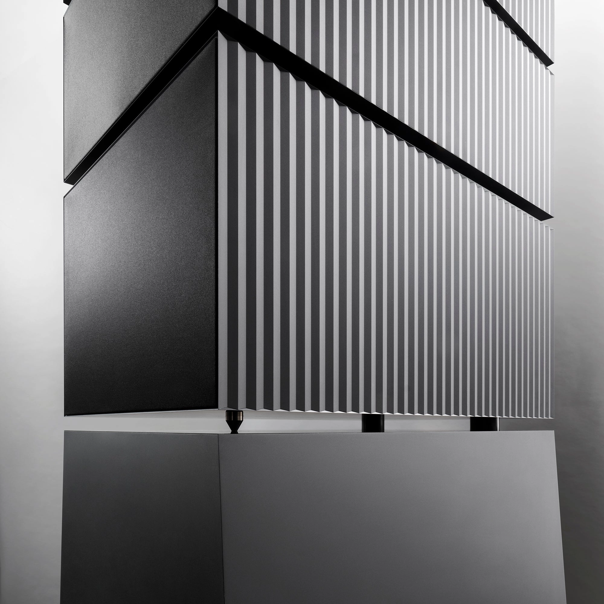 Goldmund GAIA Active Wireless Speakers
