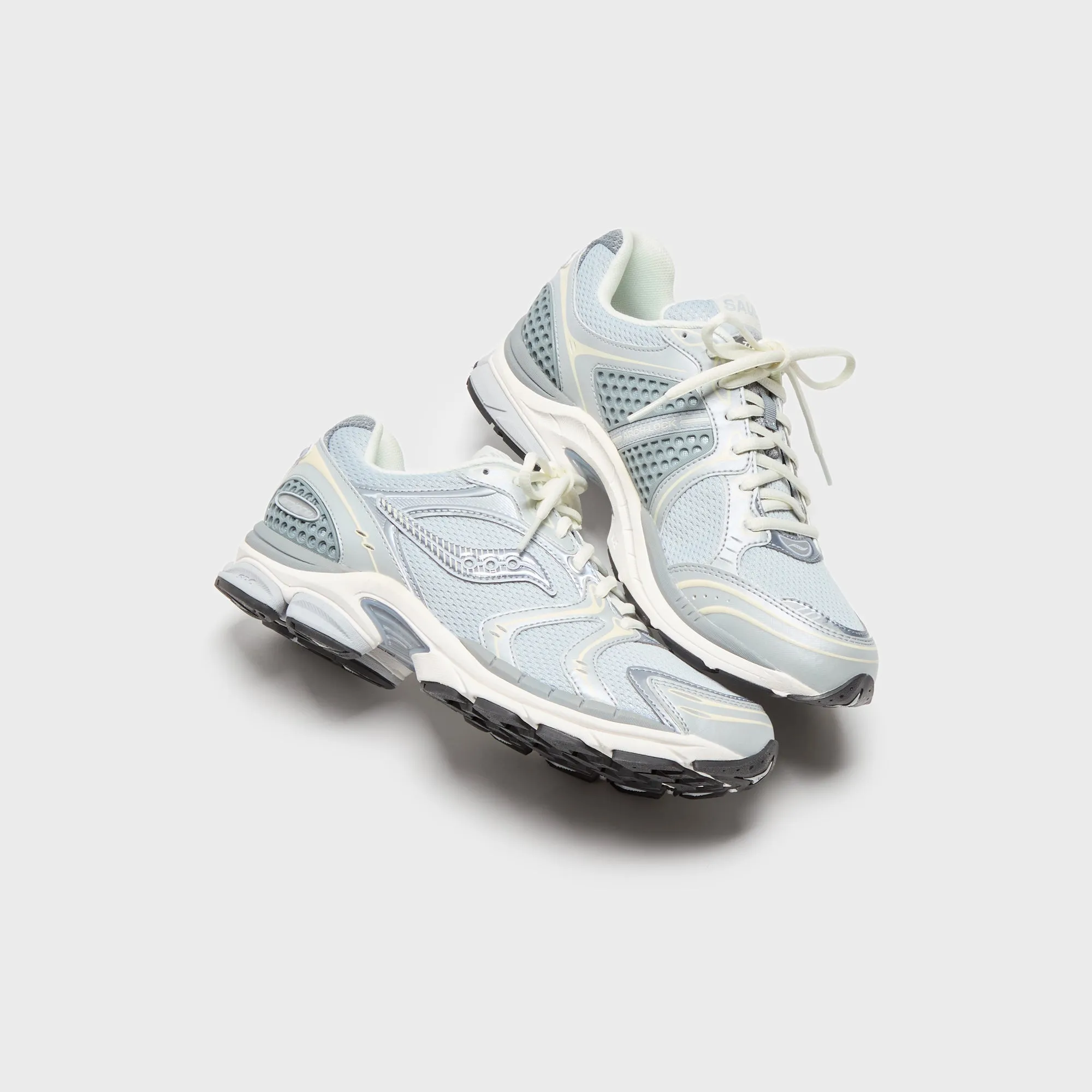 Comfortable Arch Accessories Design Enchanting Appeal Saucony Progrid Triumph 4 - Light Grey