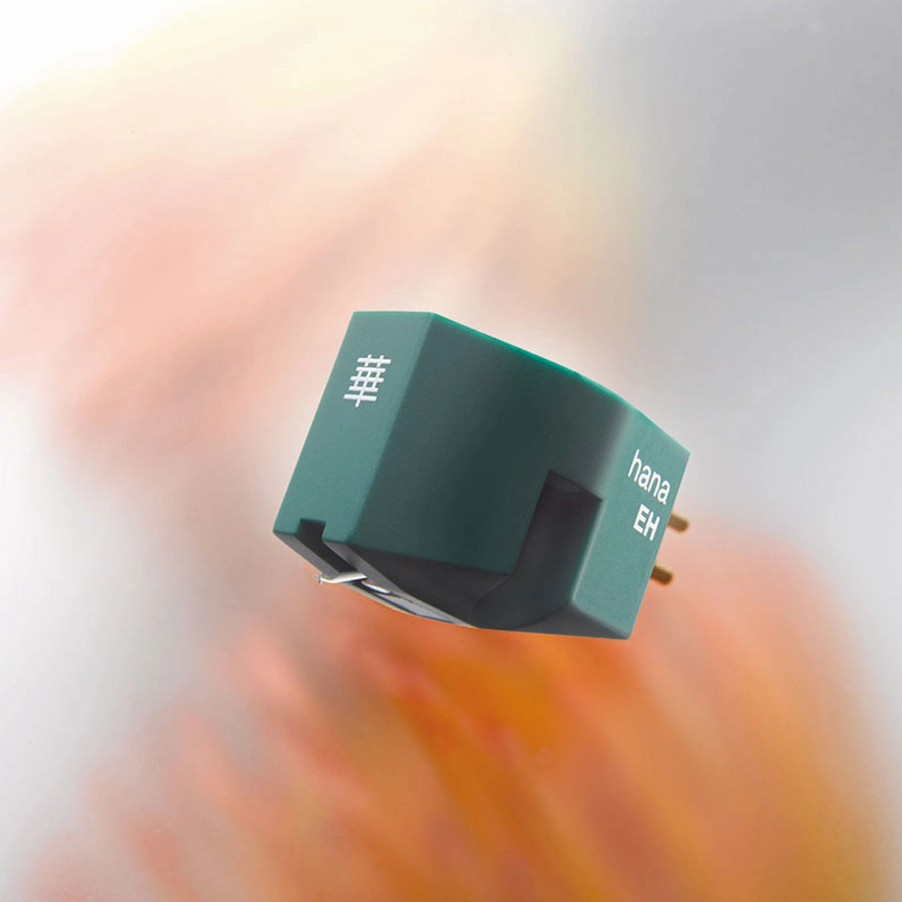 Hana: EH Moving Coil Cartridge - Elliptical Stylus / High Output (for MM Preamps)
