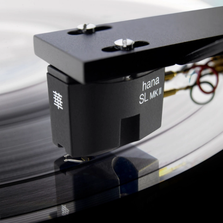 Hana: SL MK II Moving Coil Cartridge - Nude Diamond Stylus / Low Output