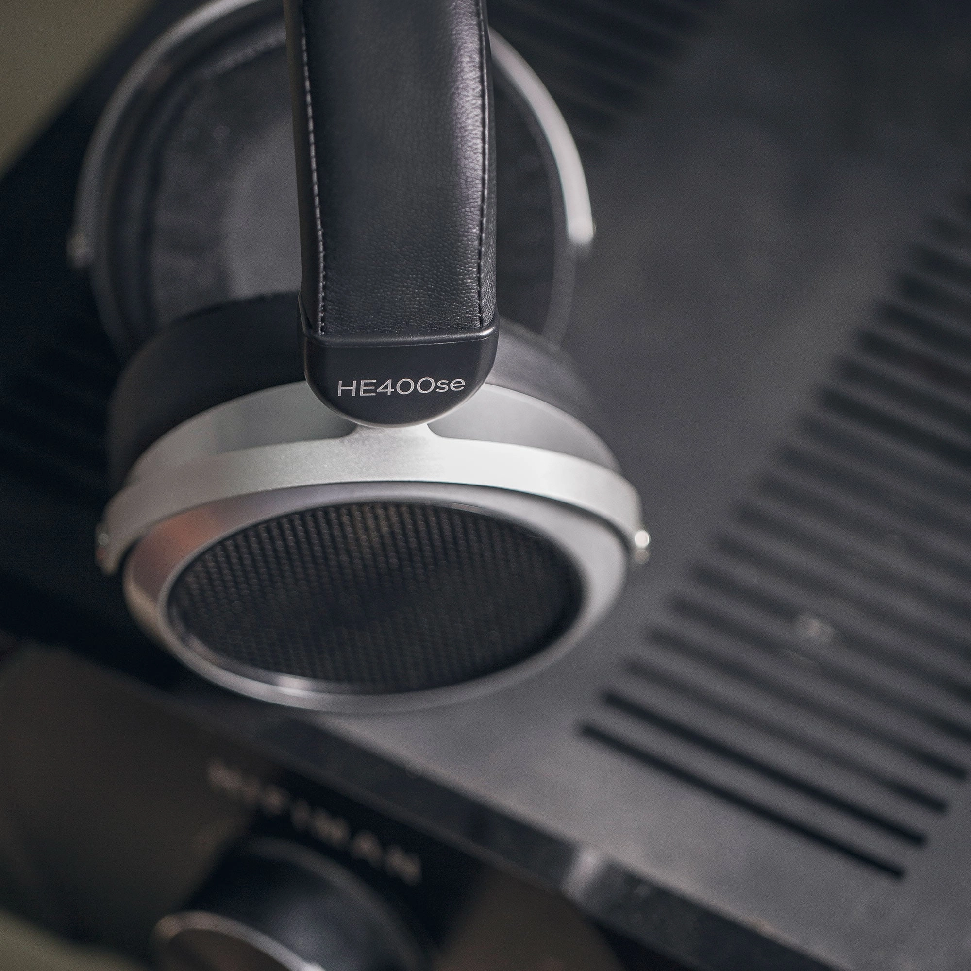 HIFIMAN HE-400SE V2 Planar Magnetic Headphones