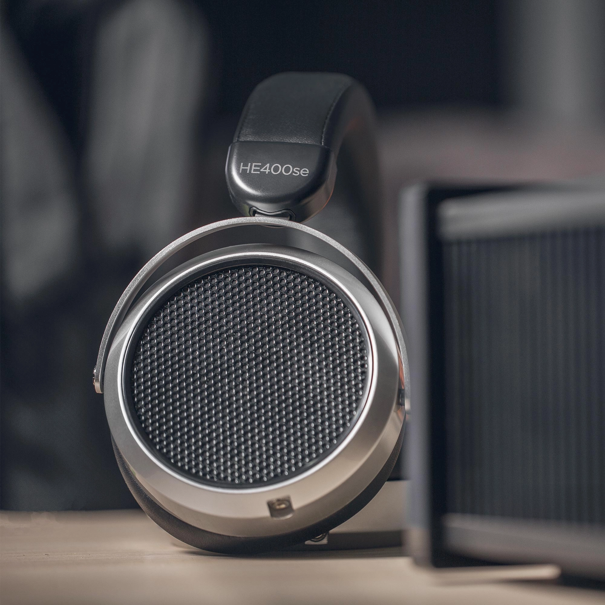 HIFIMAN HE-400SE V2 Planar Magnetic Headphones