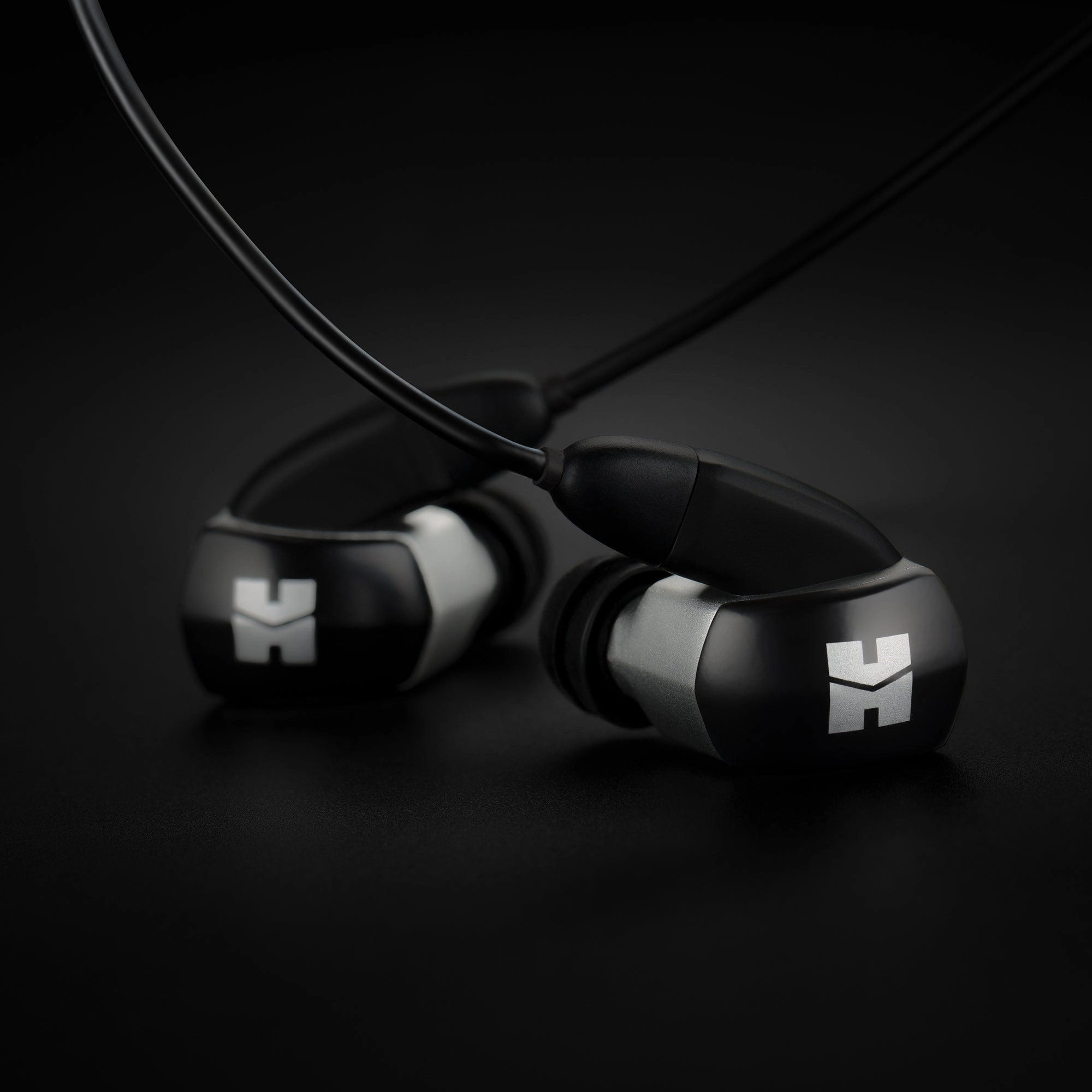 HIFIMAN RE-2000 In-Ear Headphones